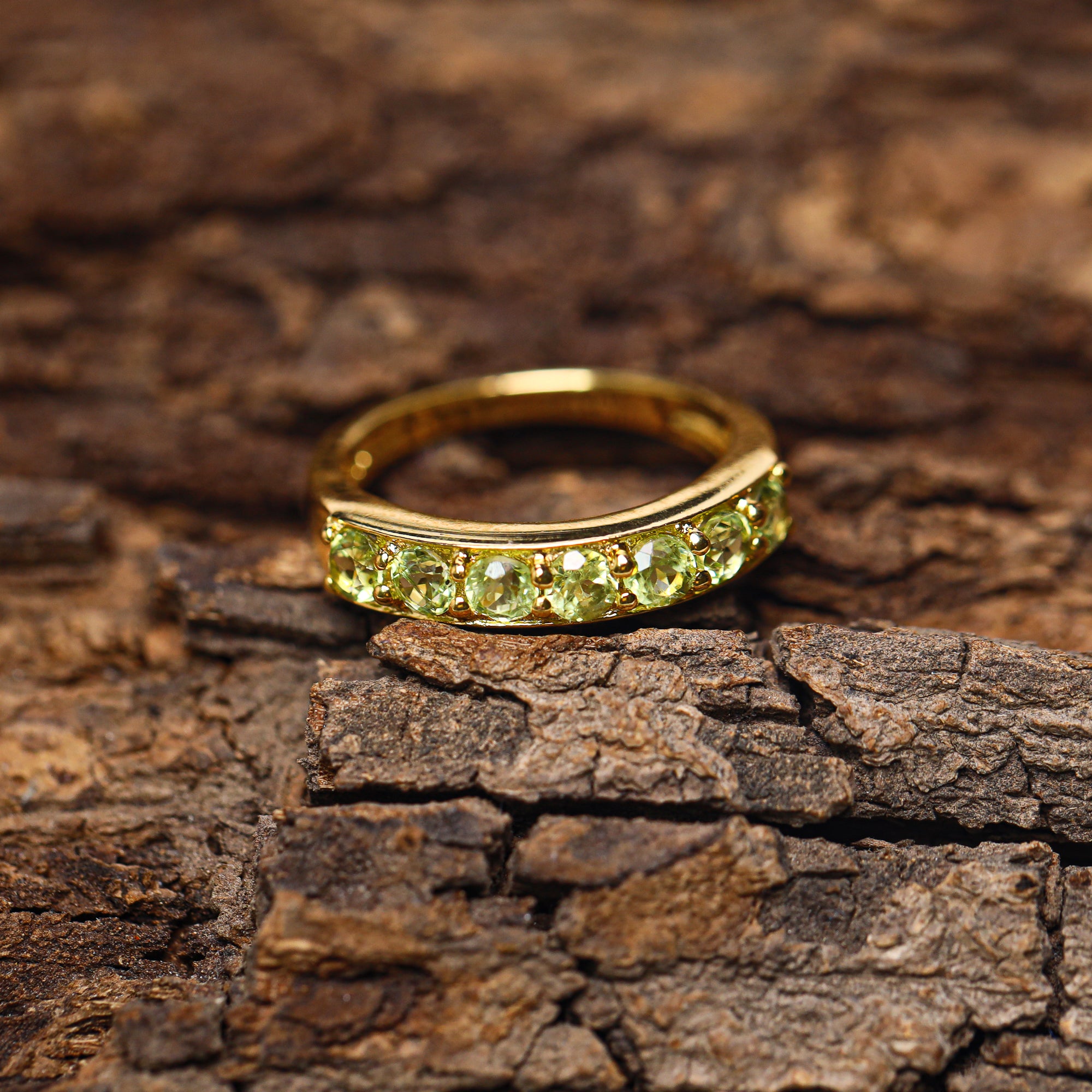 Natural Peridot Round-Cut 3mm 925 Sterling Silver Challa Ring