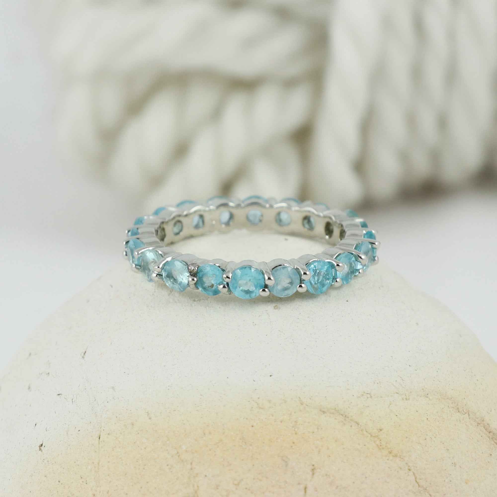 Natural Blue Apatite 3mm Round Cut Ring 925 Sterling Silver Handmade Solitaire Gemstone Ring