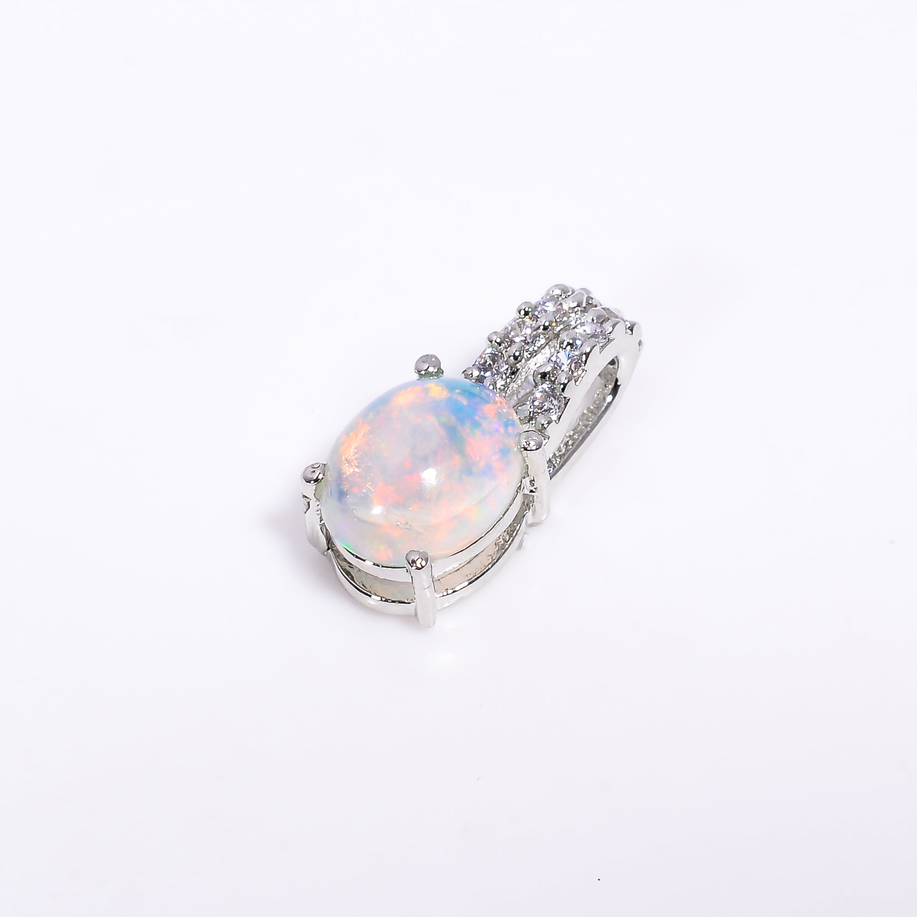 Aurora Treasure Locket 7x9mm Oval Cabochon Artisan Silver Heirloom Collectible Fashion Accessory