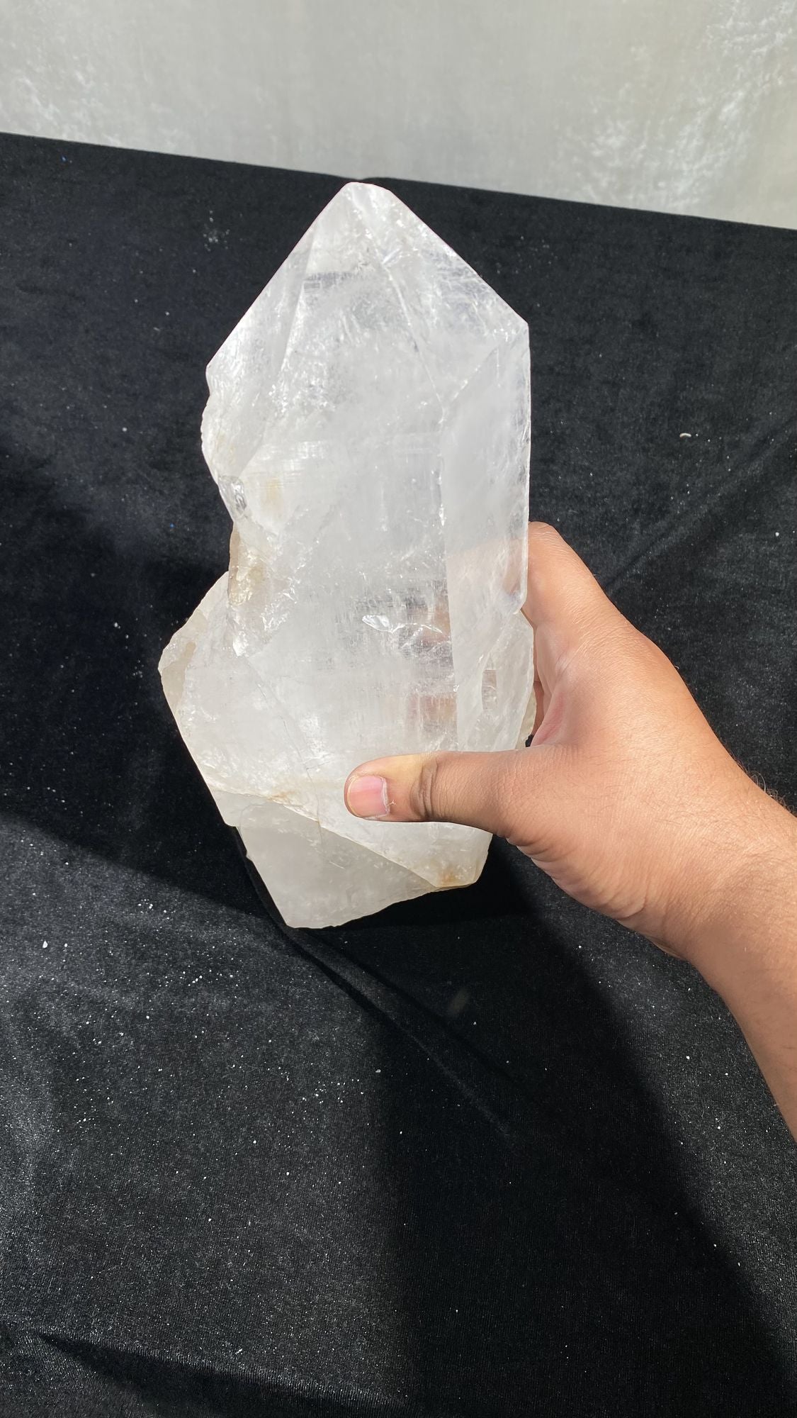Natural Himalayan White Quartz crystal cluster from Himalya Quartz, raw healing stone ideal for meditation, Reiki, and energy cleansing.