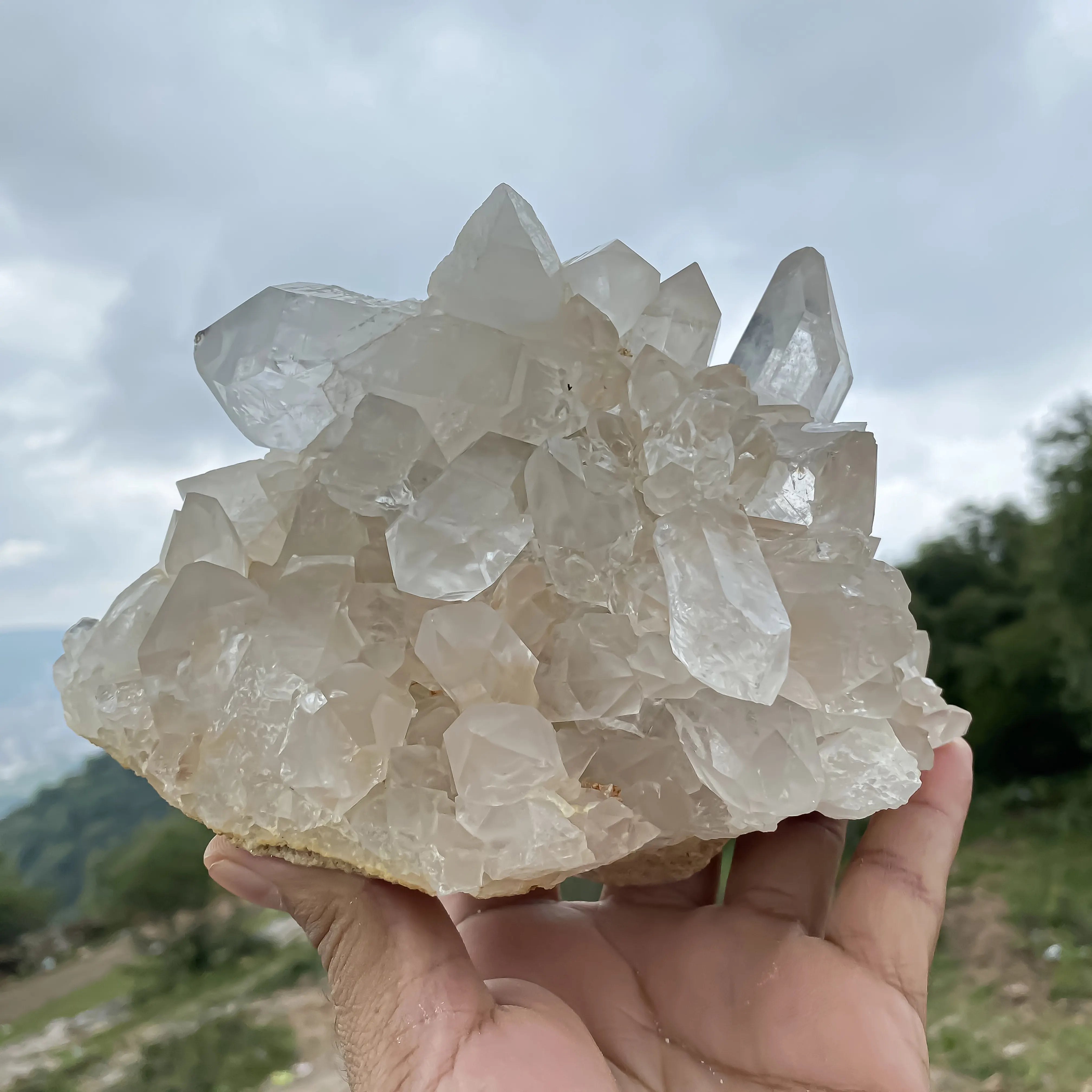 Himalayan White Quartz Cluster 1860g Natural Raw Crystal Specimen