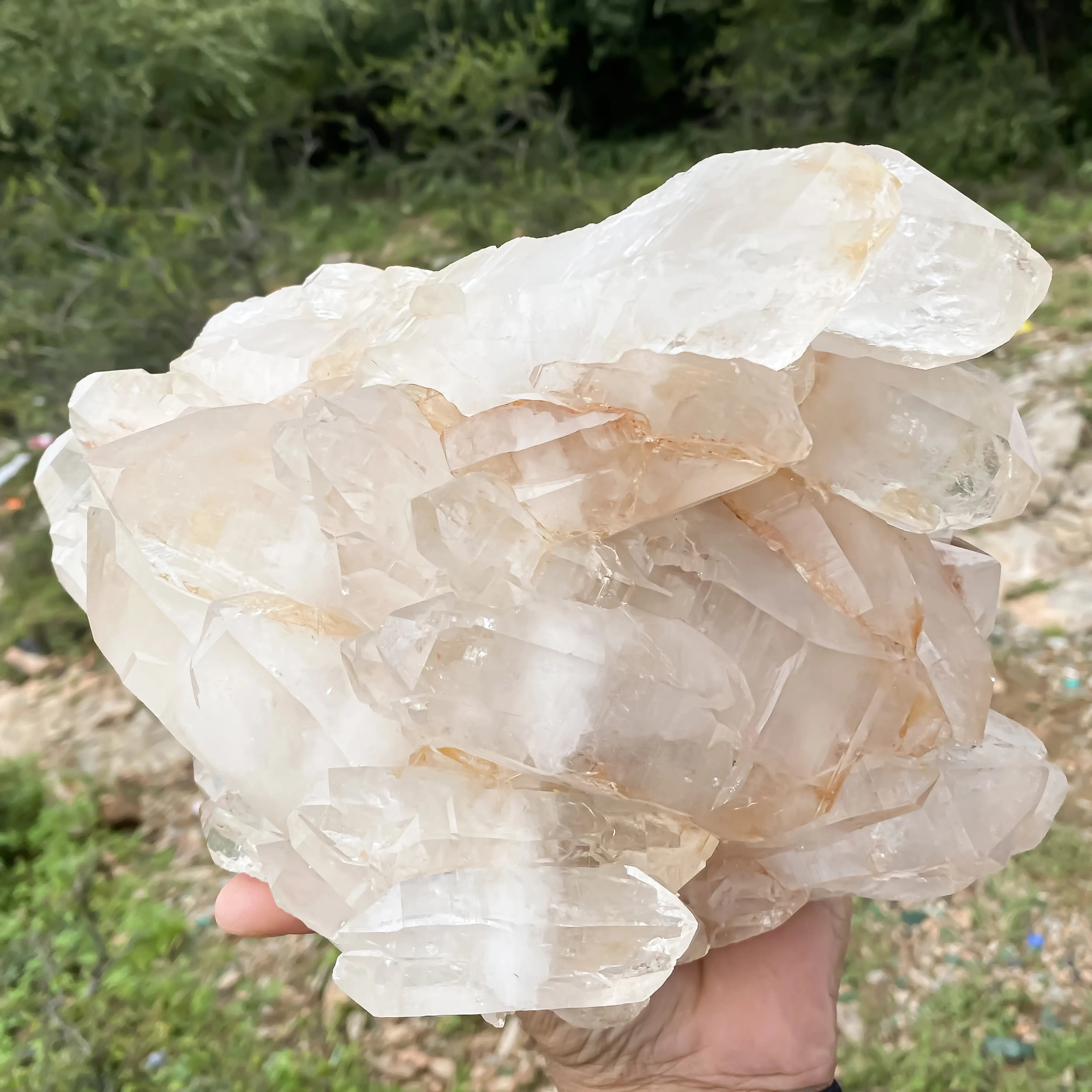 Himalayan Pink Quartz Cluster 4890 g – Natural Healing Crystal Stone
