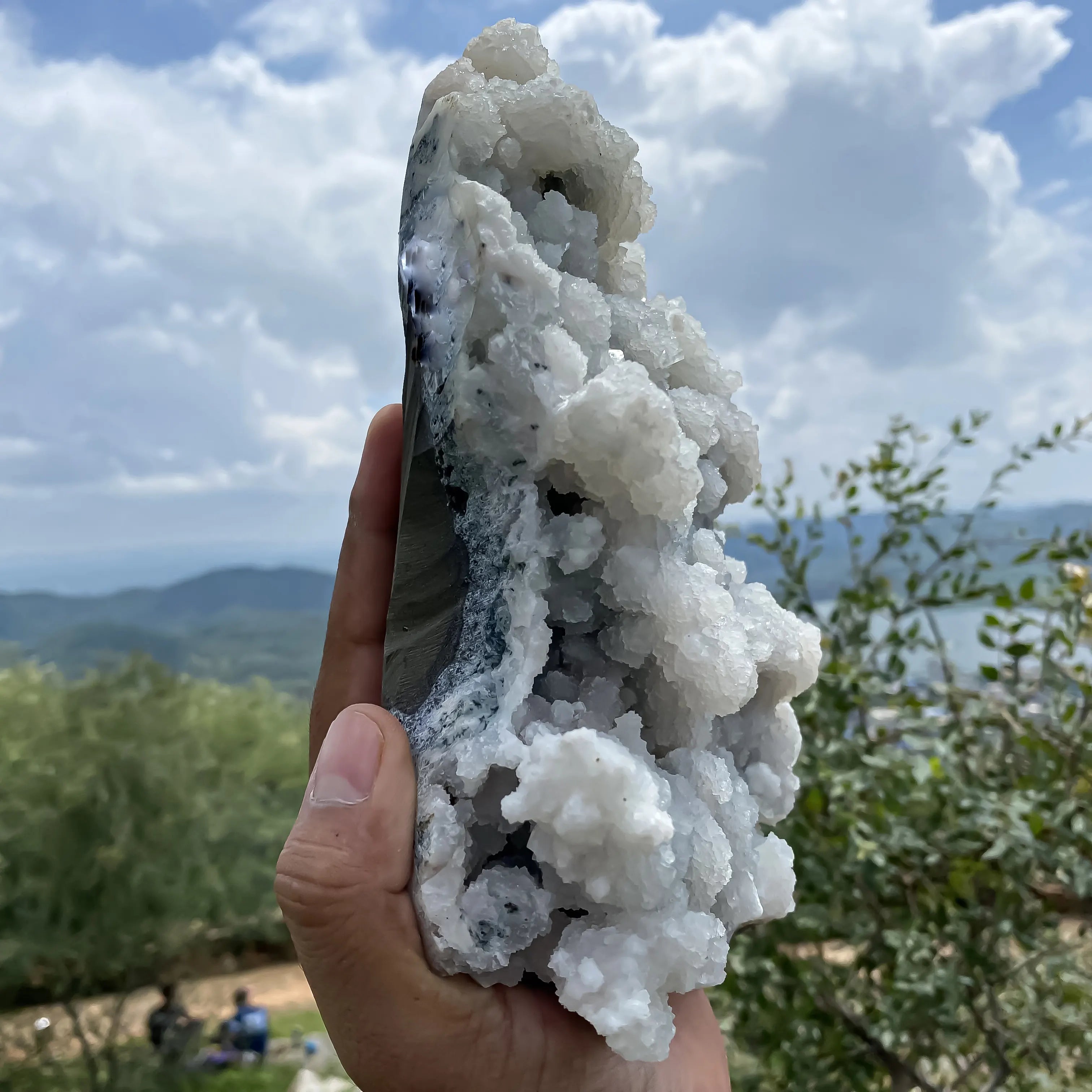 Natural White Apophyllite 2240g  Spiritual Healing & Energy Purification