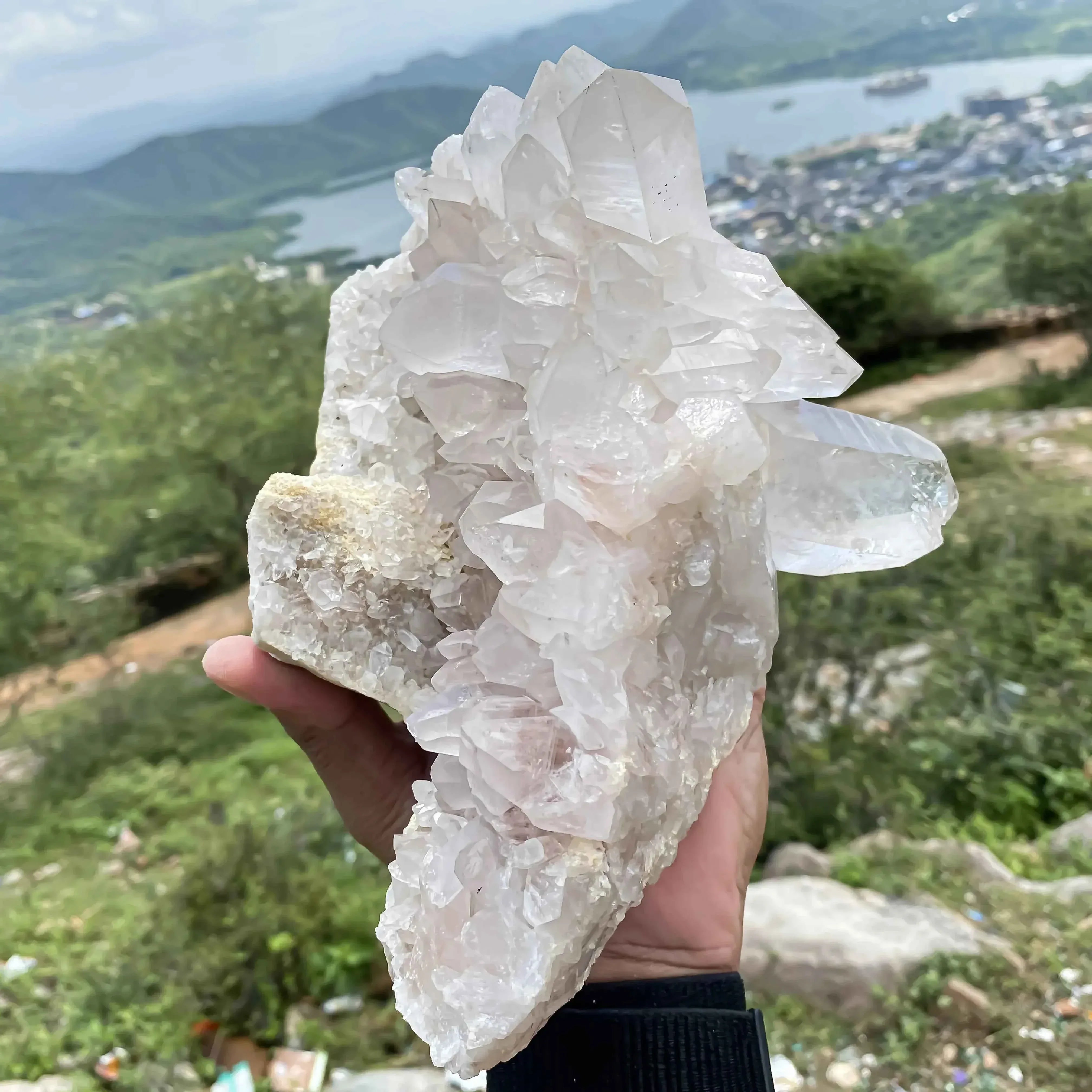 Unique Natural Himalayan White Quartz Cluster 3480g for Stunning Home Decor Himalayan Quartz