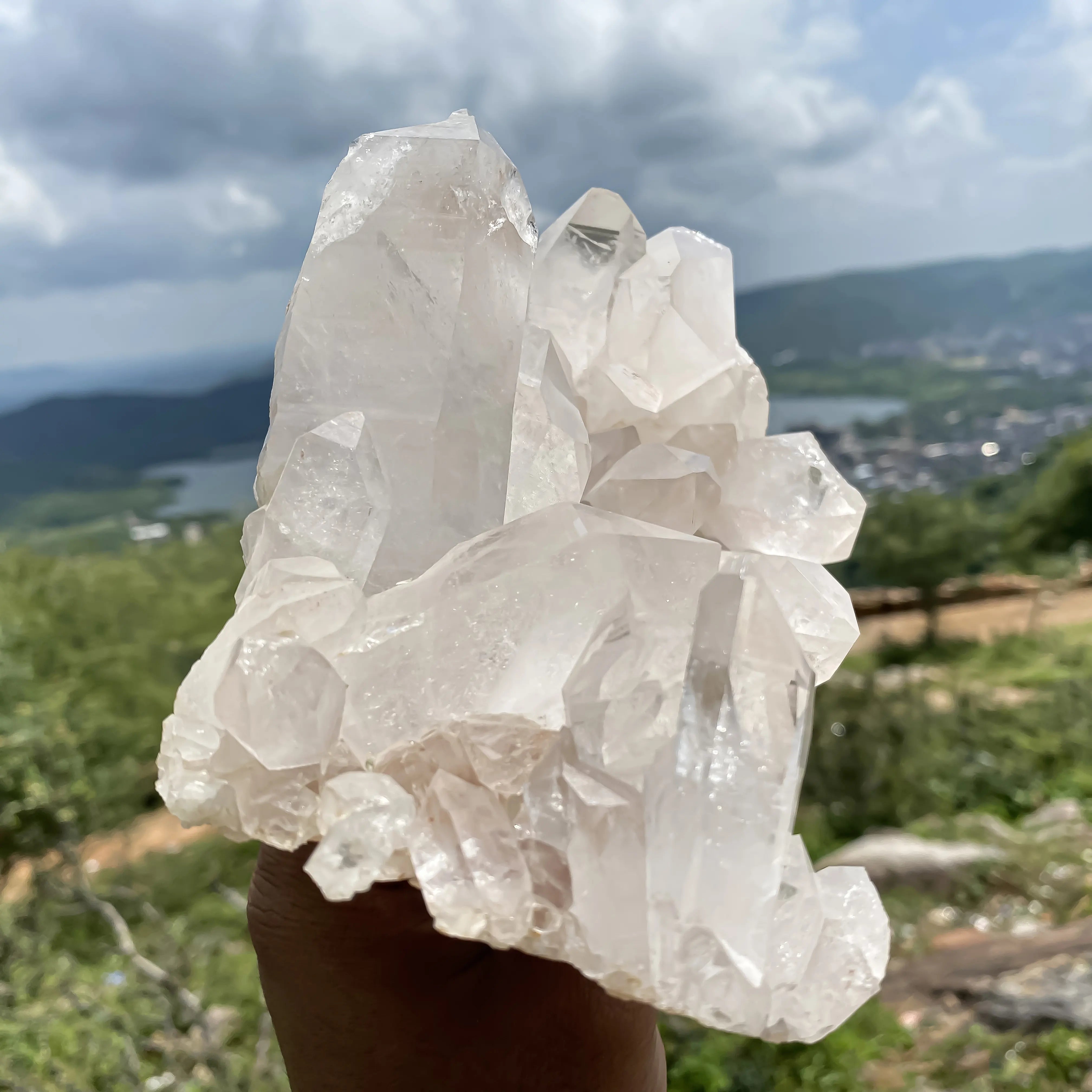 Natural Himalayan White Quartz Cluster 1600 g  Raw Crystal Points