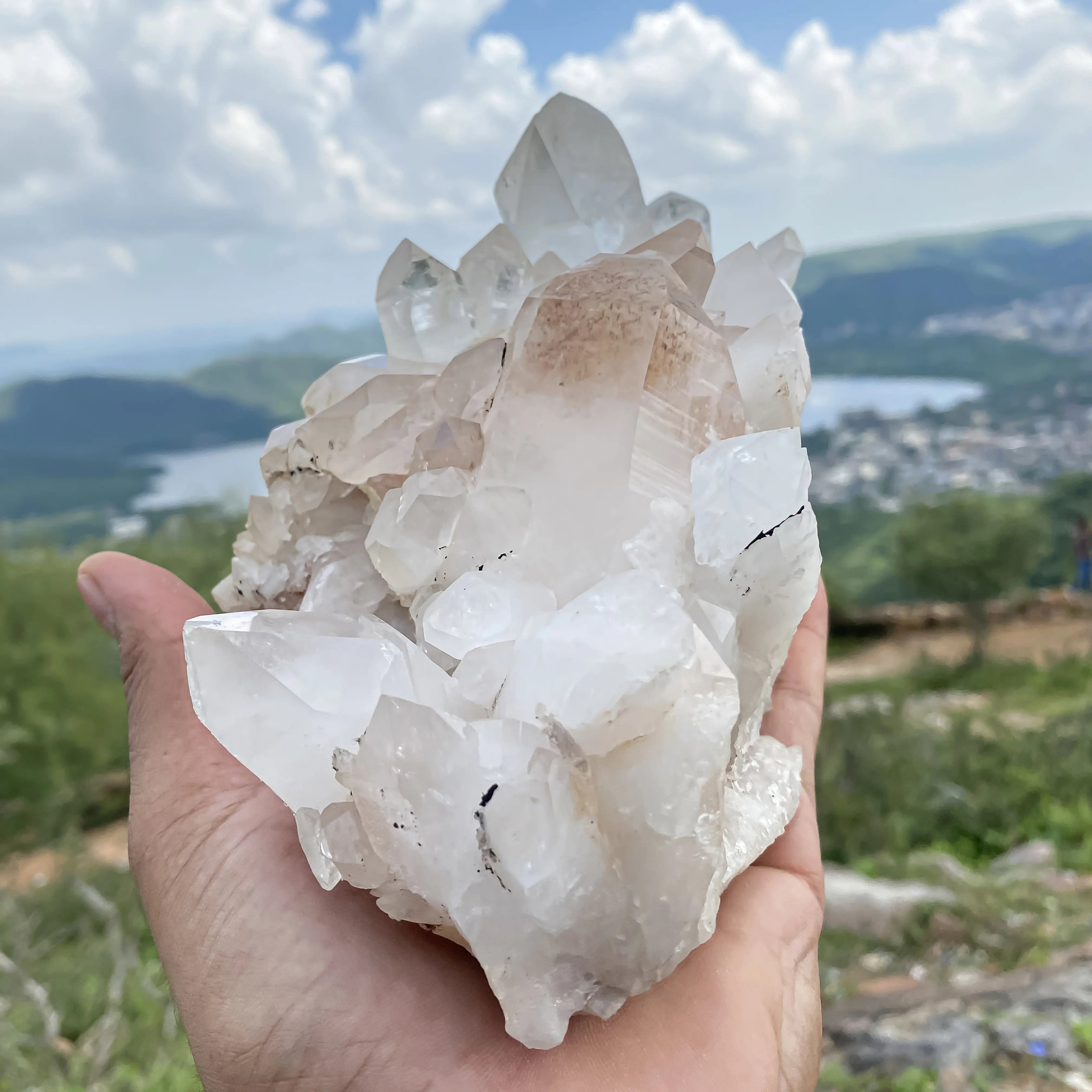Natural Himalayan White Quartz Cluster 1660 g Raw Healing Crystal