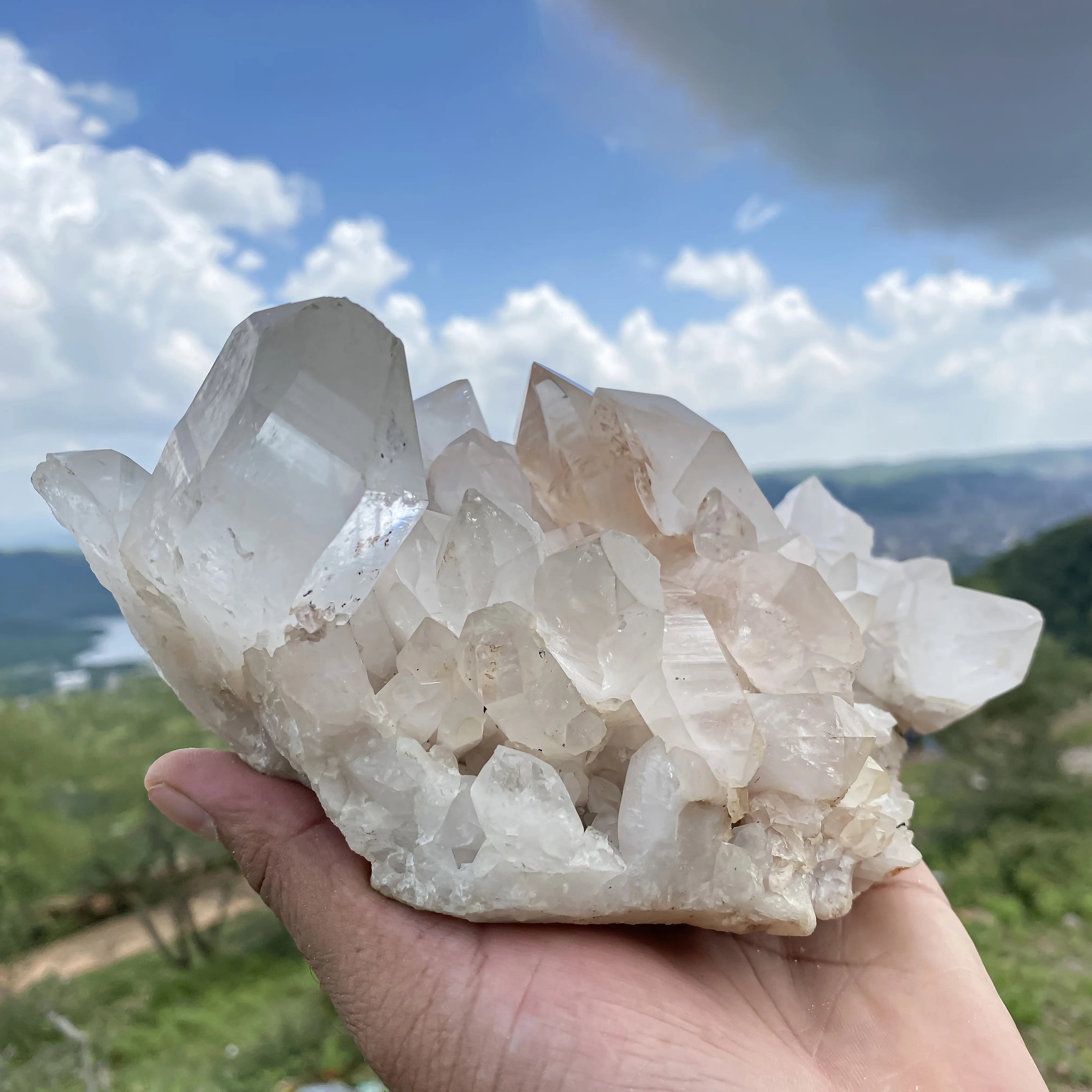 Natural Himalayan White Quartz Cluster 1660 g Raw Healing Crystal