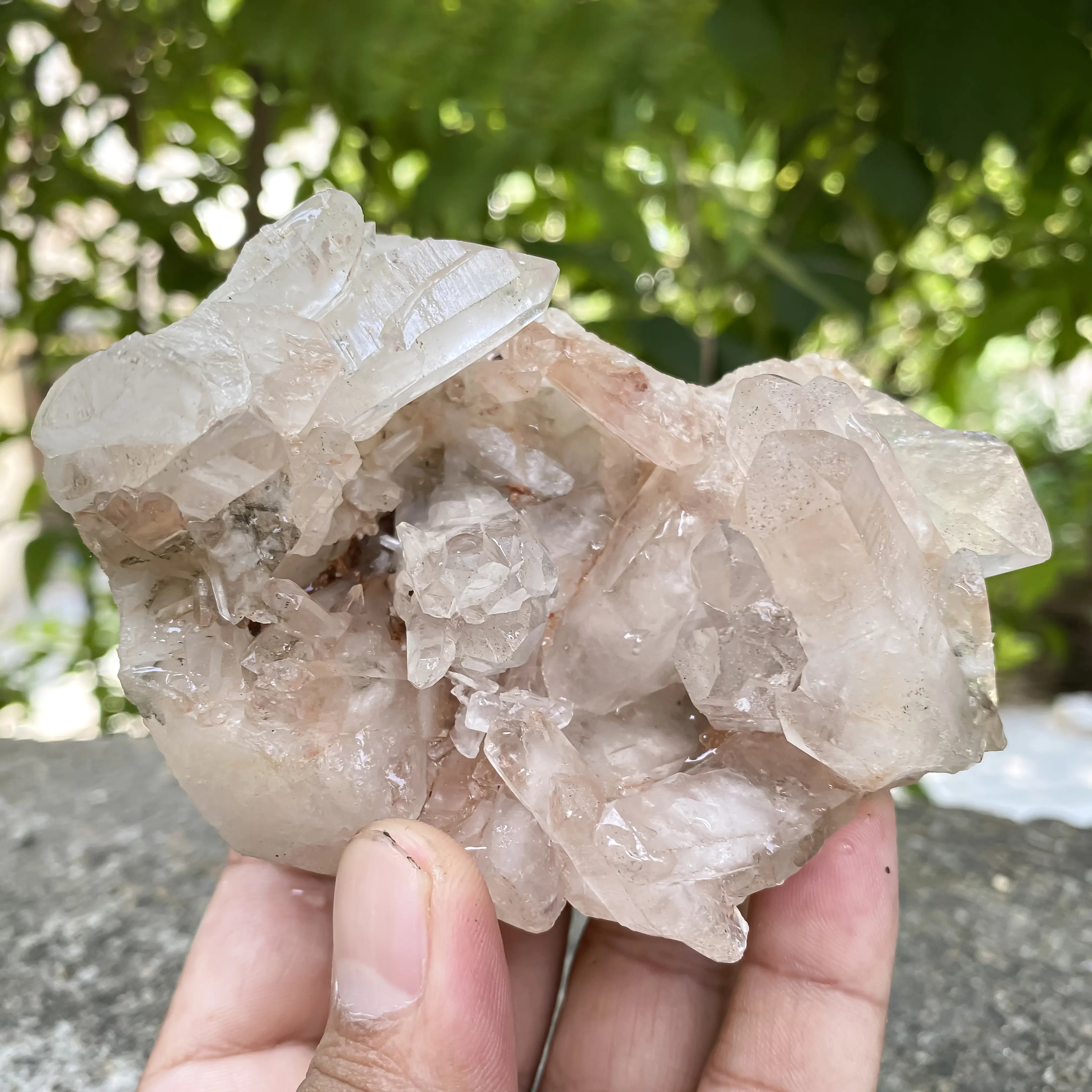 Natural Himalayan Pink Quartz Cluster 370g Healing Crystal