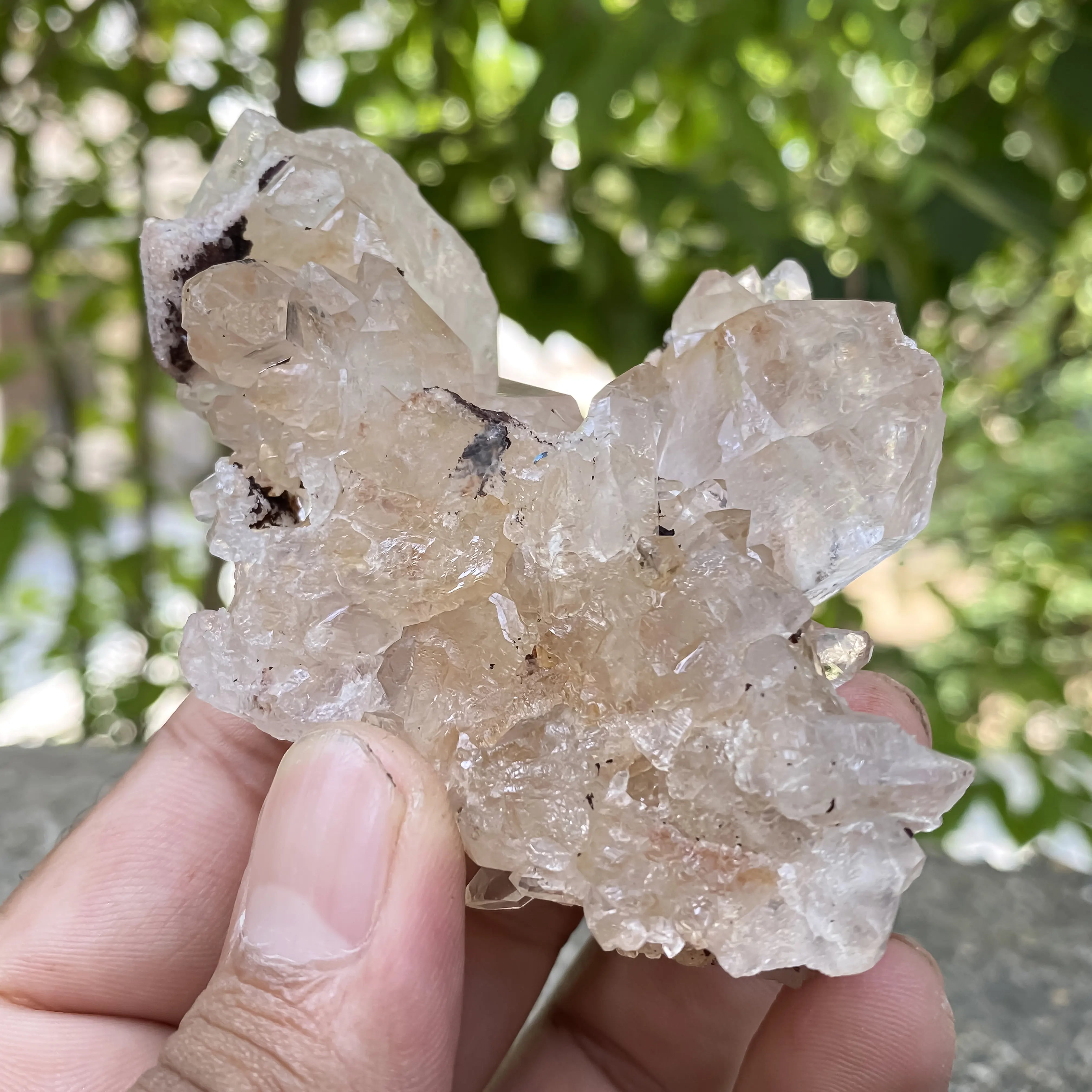 Natural Himalayan Pink Quartz Cluster 125g Heart Healing Crystal