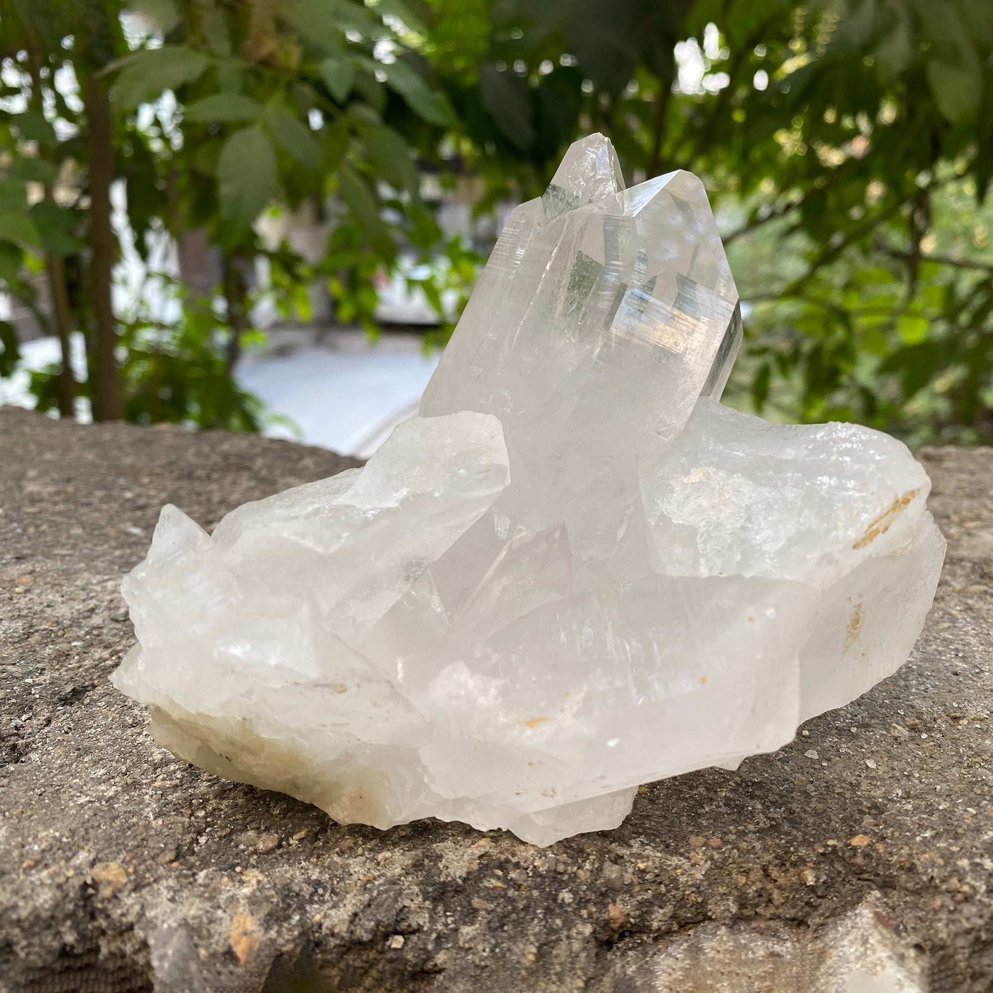 Natural Himalayan White Quartz Cluster 920g Healing Crystal
