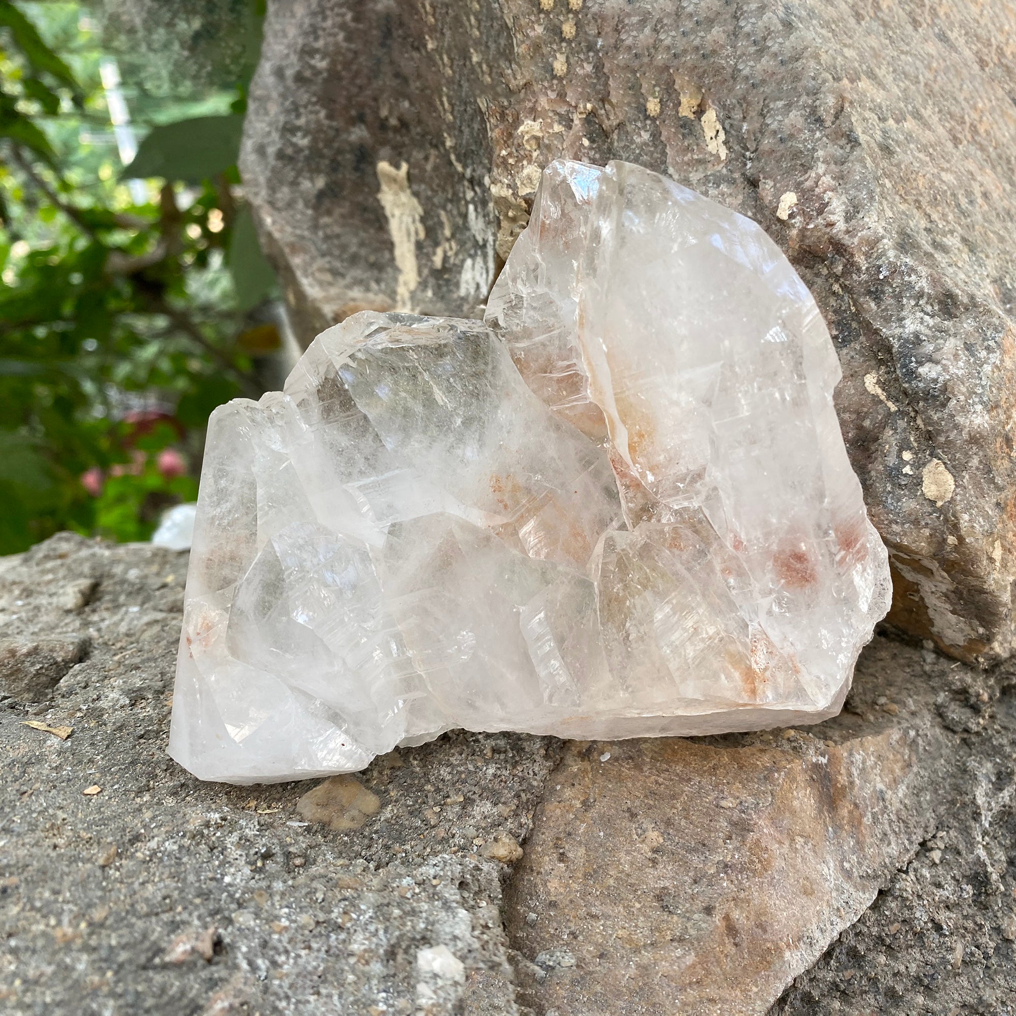 Natural Himalayan Pink Quartz Cluster 315g Healing Crystal