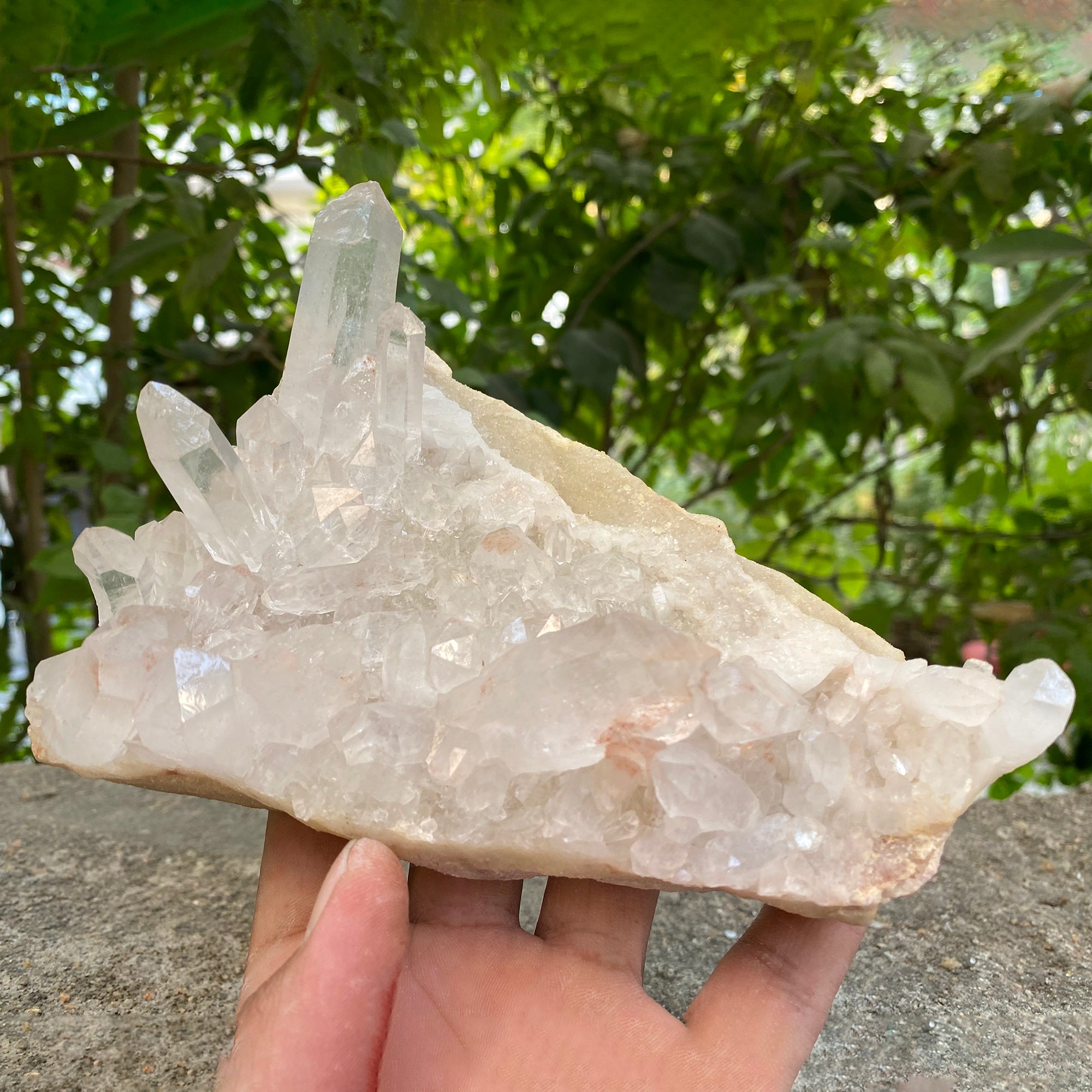 Natural Himalayan White Quartz Cluster 960g Healing Crystal WHQ-1008