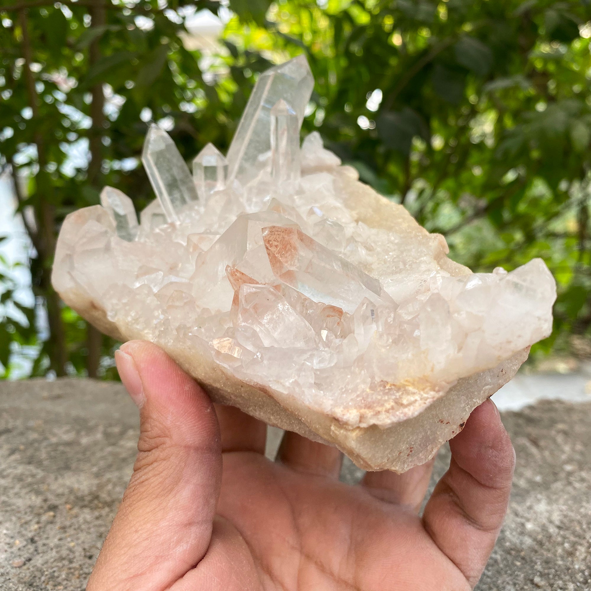 Natural Himalayan White Quartz Cluster 960g Healing Crystal WHQ-1008