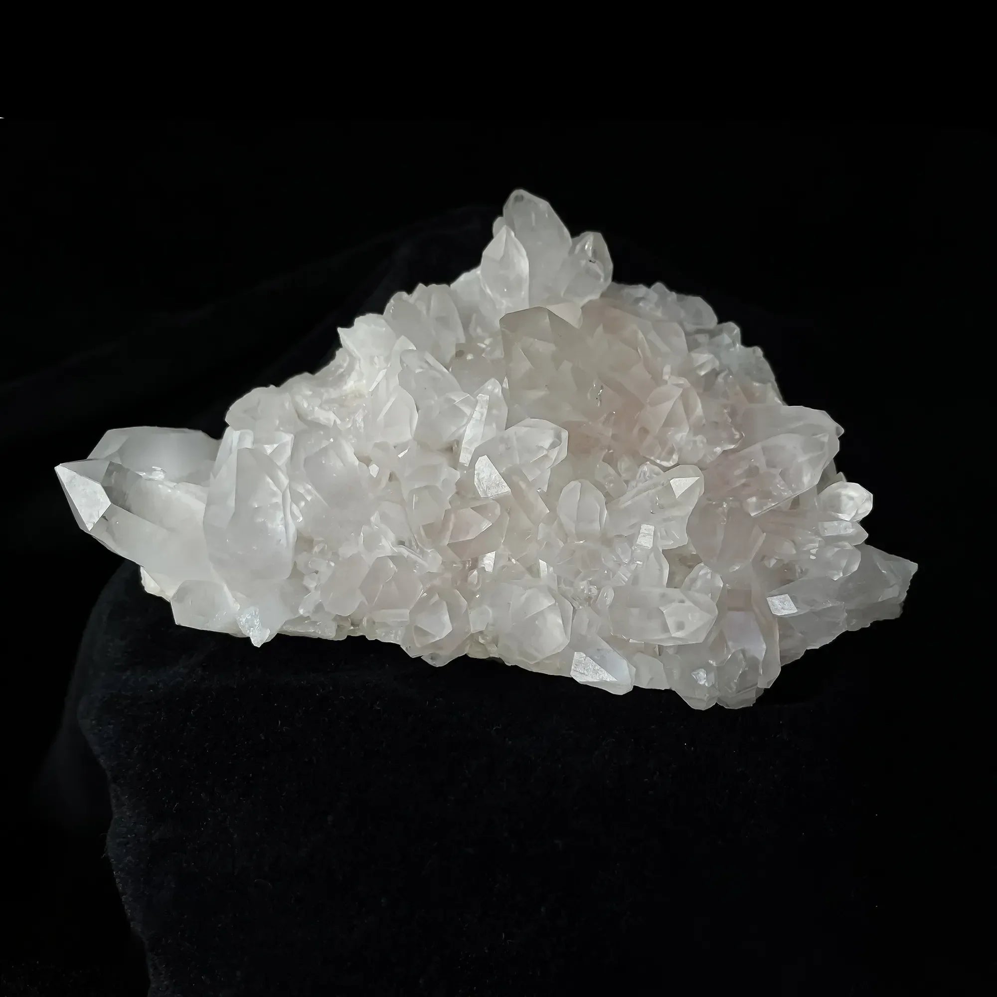 Natural Himalayan Pink Quartz Cluster 585g Healing Crystal Himalayan Quartz