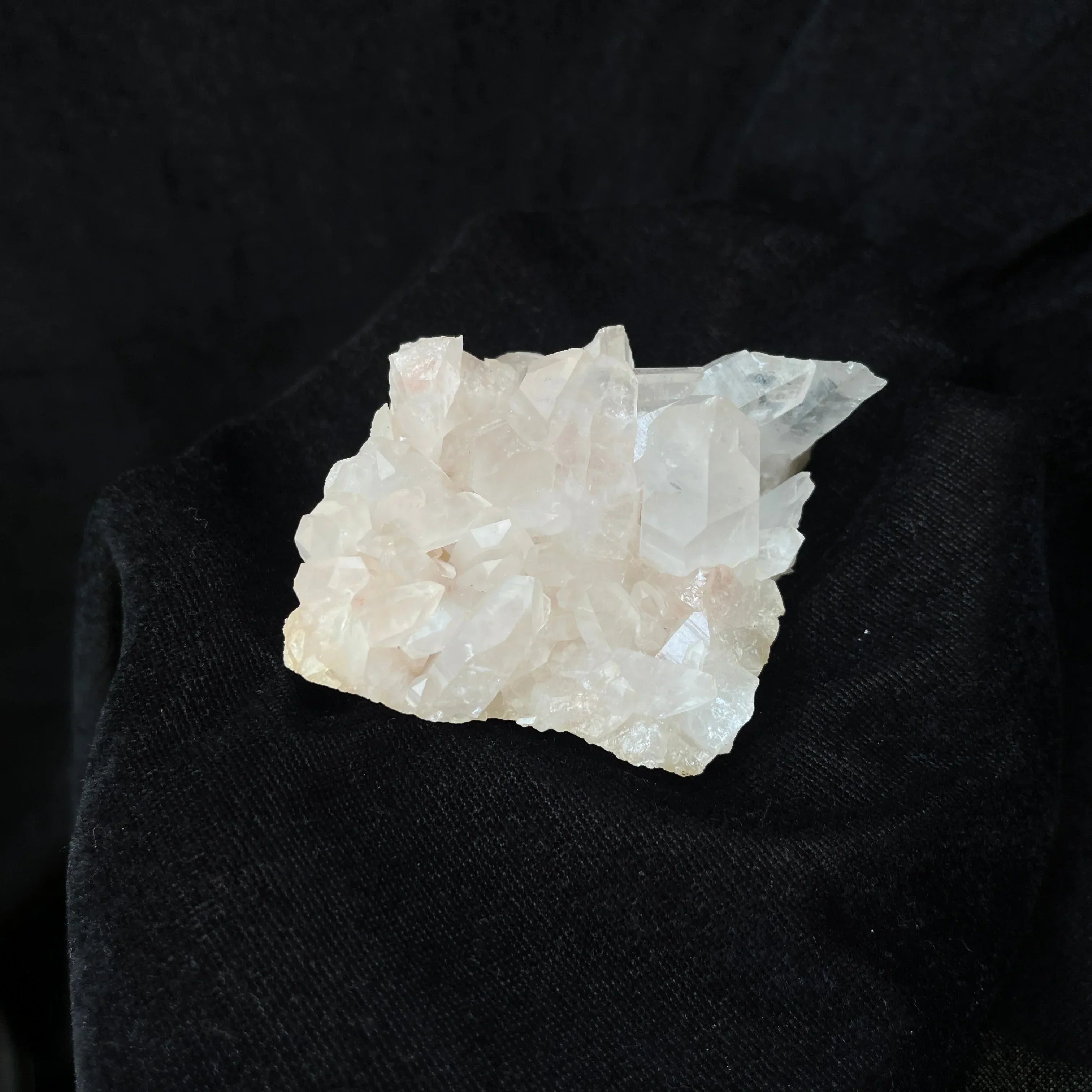 Natural Himalayan Pink Quartz Cluster 185g – Healing Crystal Himalayan Quartz