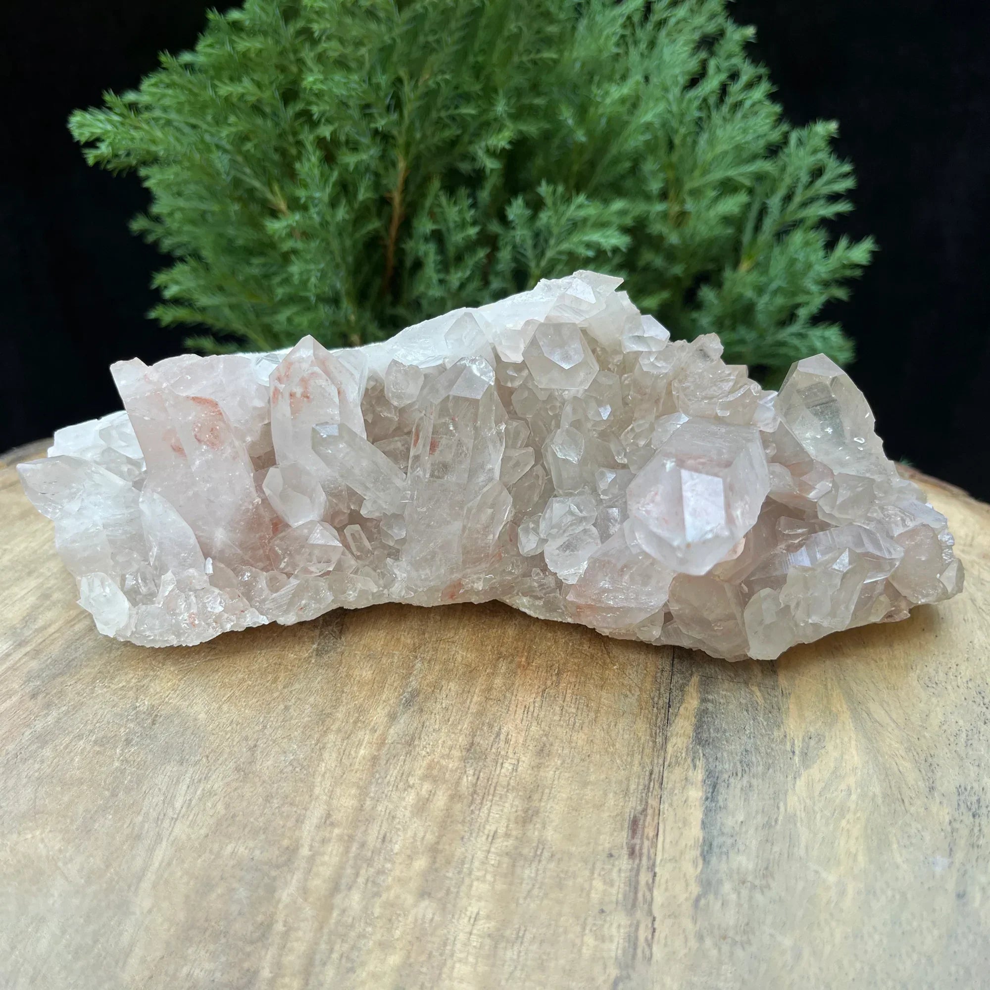 Natural Himalayan Pink Quartz Cluster 885g – Healing Crystal Himalayan Quartz