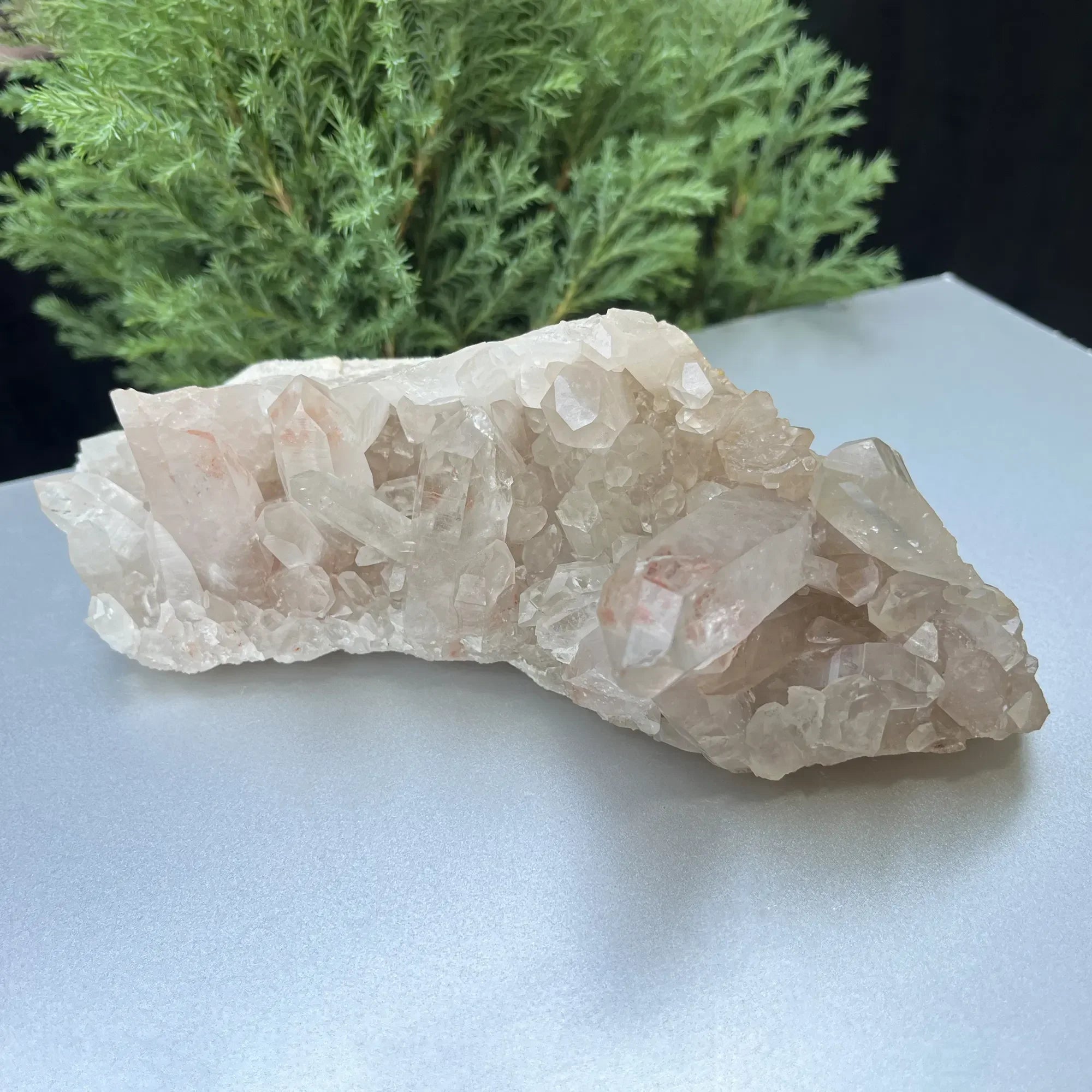 Natural Himalayan Pink Quartz Cluster 885g – Healing Crystal Himalayan Quartz