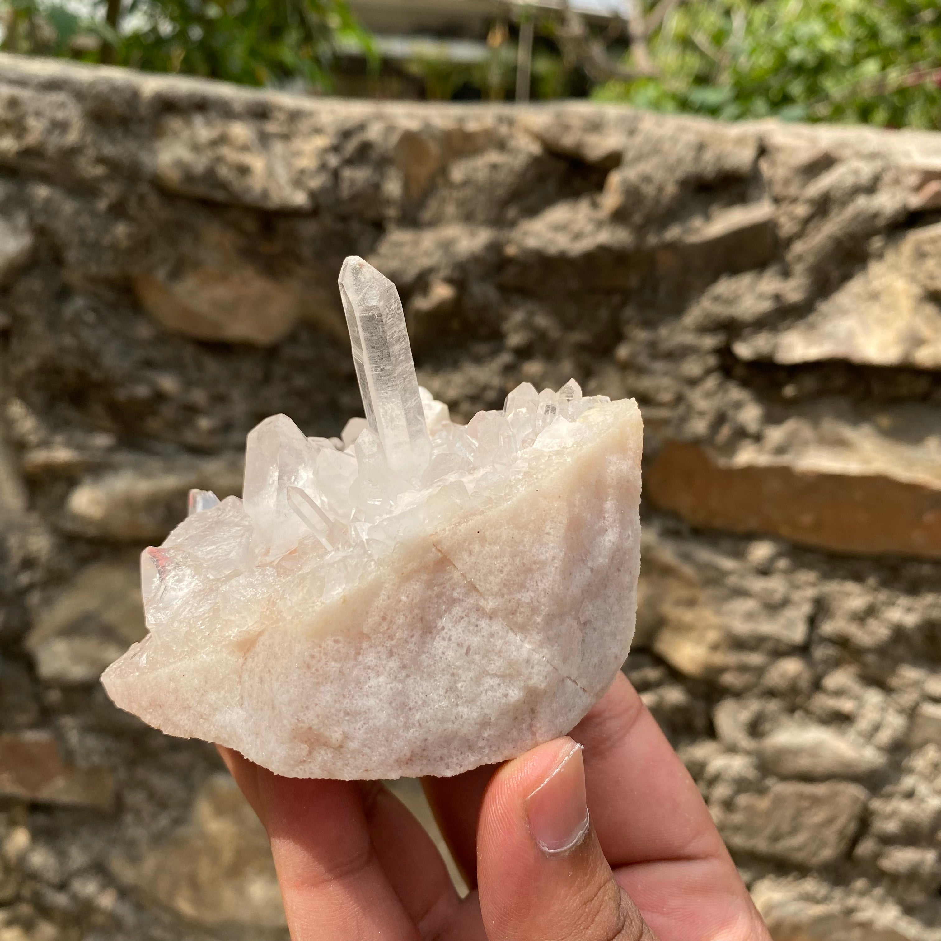 White Quartz Crystal Cluster 280g Natural Himalayan Raw Healing Stone Mineral Specimen Display Décor