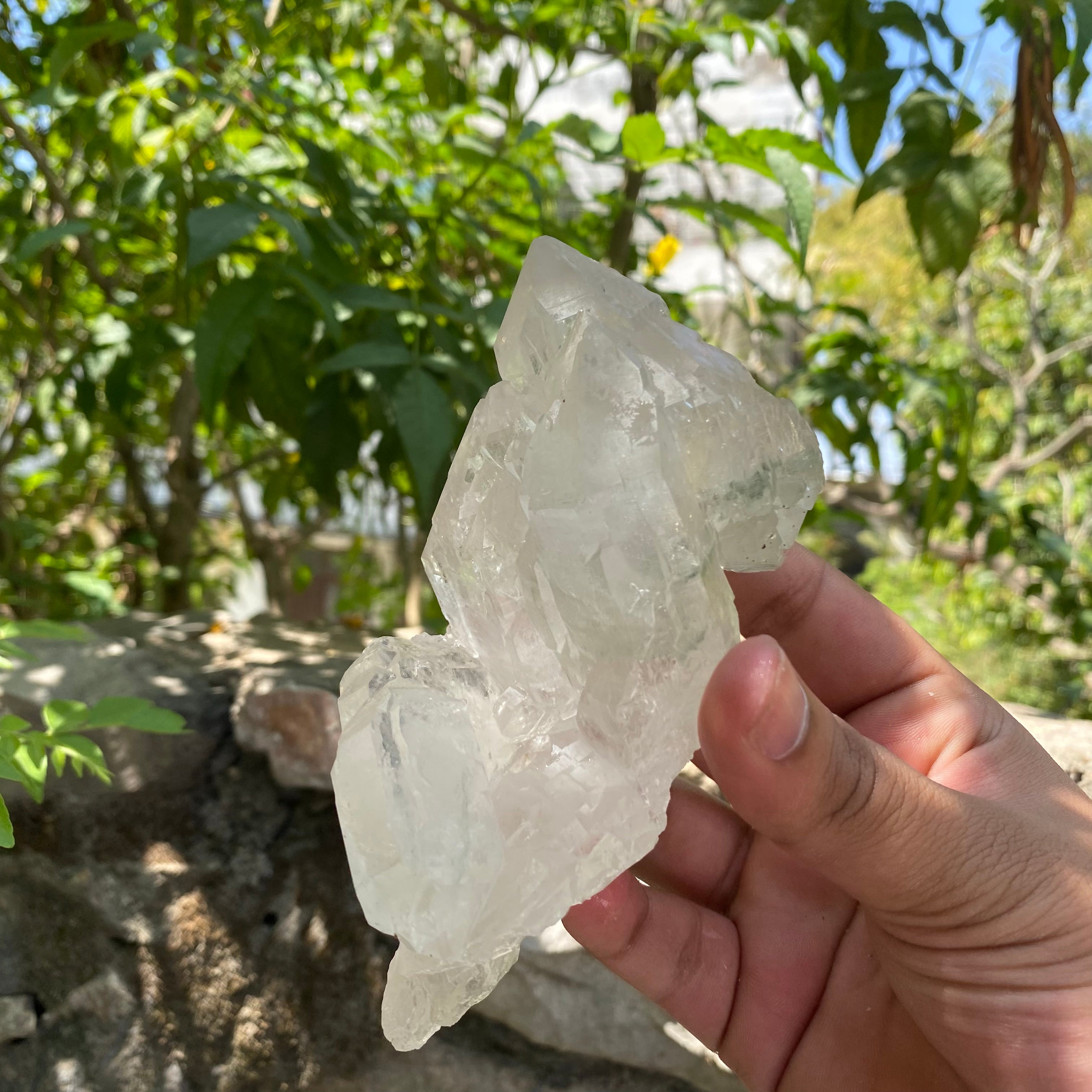 Natural Green Chlorite Quartz Crystal from Manihar  Healing Collectors Specimen, 470gm