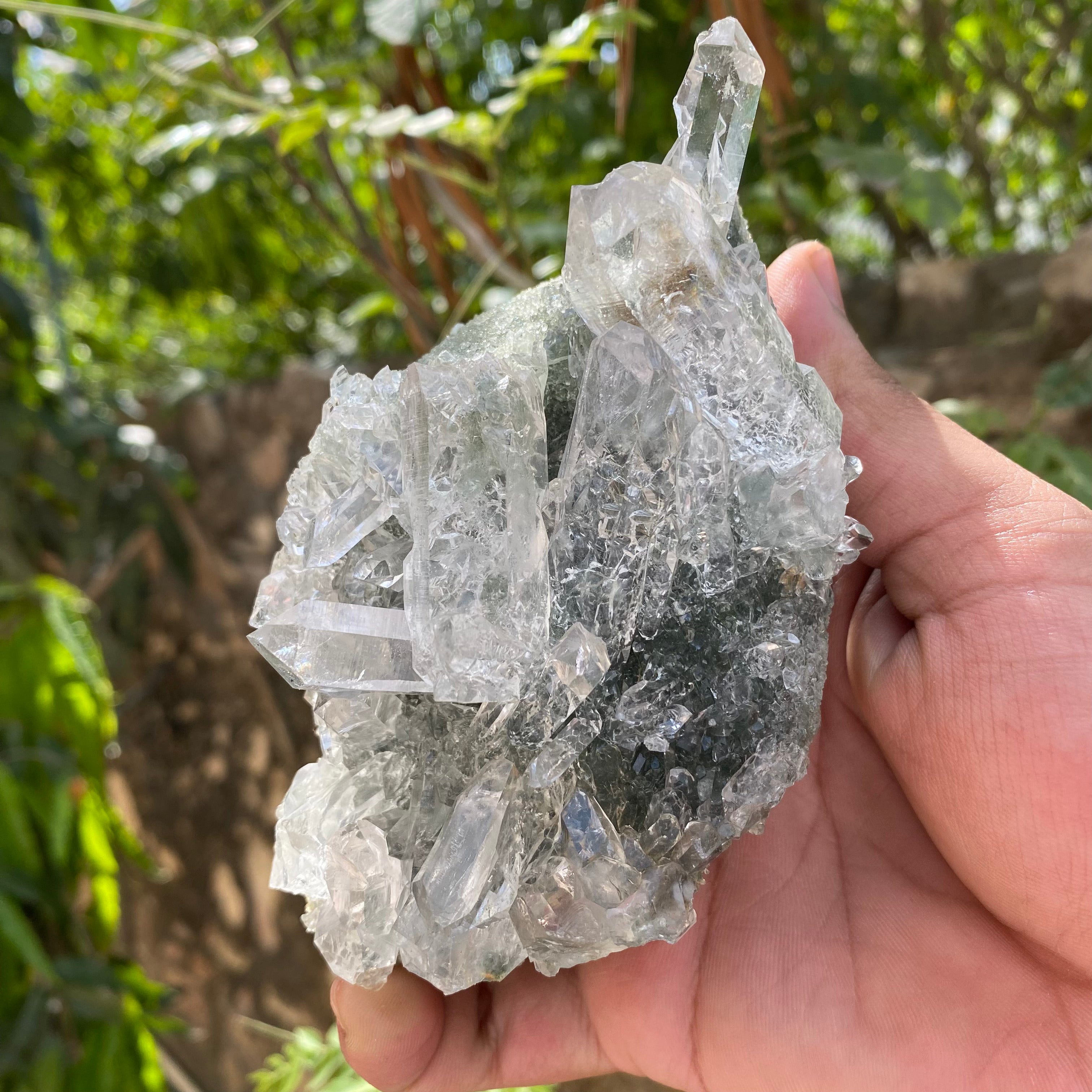 Green Chlorite Quartz Cluster 615g Natural Himalayan Crystal Mineral Specimen Raw Healing Stone Décor