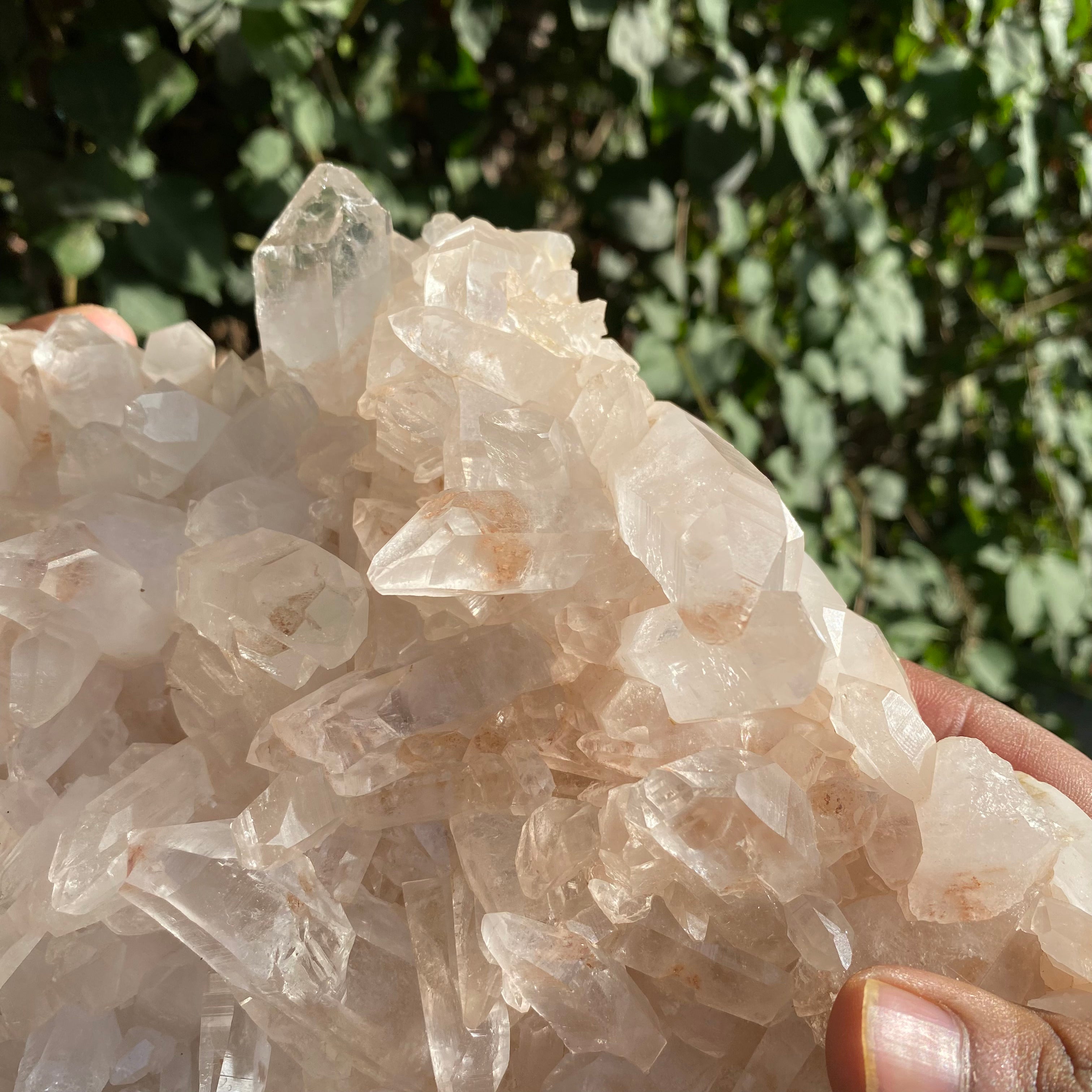 Large Himalayan Pink Quartz cluster from Himalya Quartz, natural healing crystal for energy and balance, weighing 4290g.