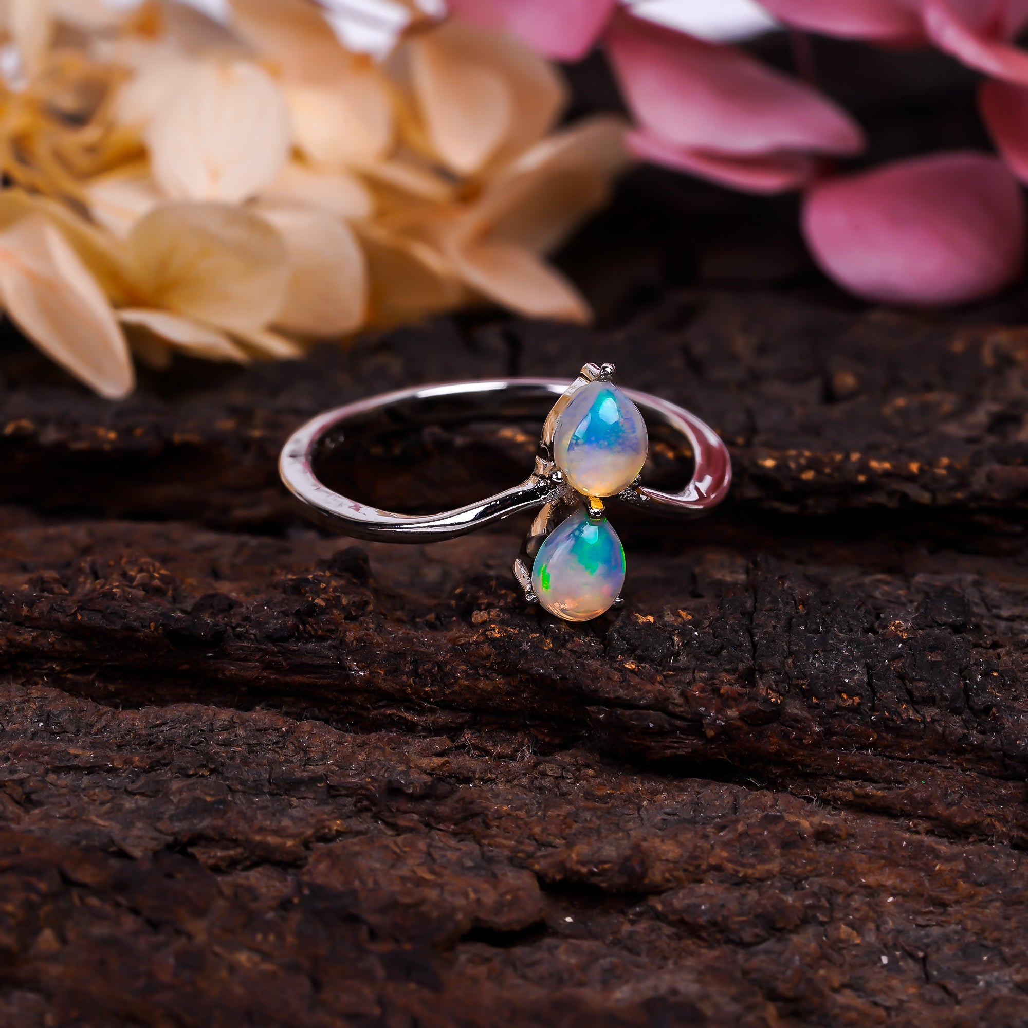 Ethiopian opal ring in 925 sterling silver with a 3x5mm natural opal, elegant jewelry for women by Himalya Quartz.
