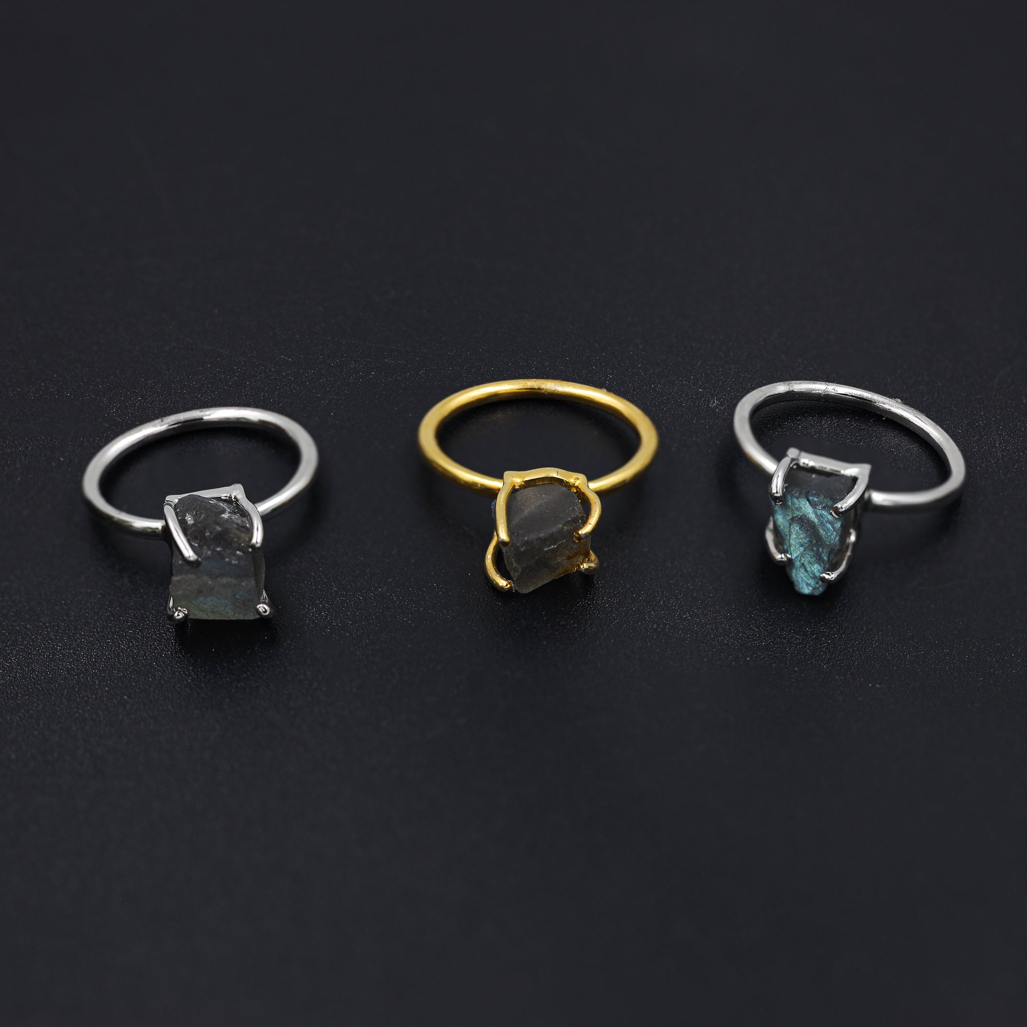 Raw Labradorite Ring in 925 Sterling Silver Rough Gemstone Ring Handmade Jewelry Gift for Her