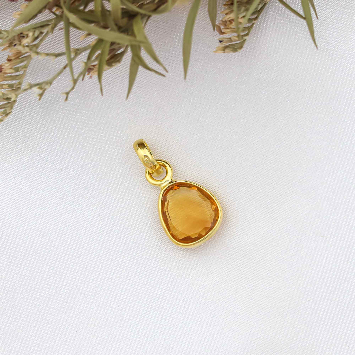 Natural Citrine Rose Cut Pendant Gemstone 925 Sterling Silver Handmade Jewelry Gift