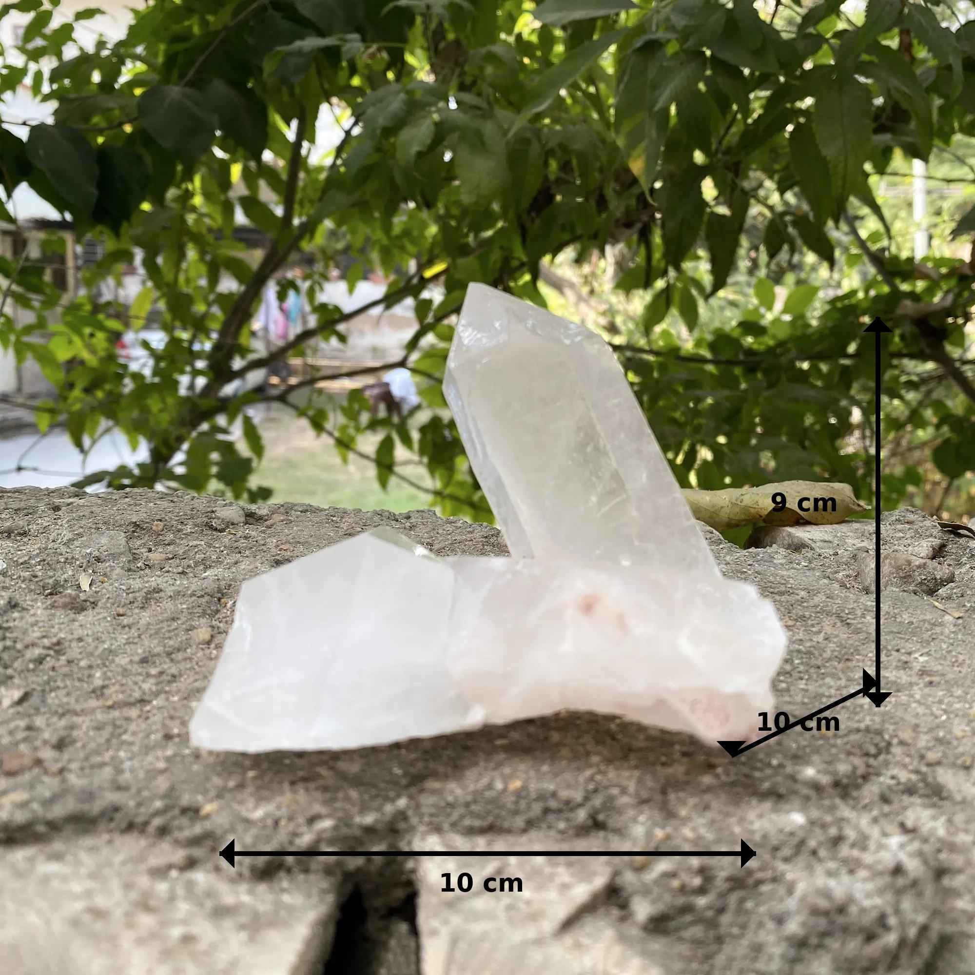 White Quartz Crystal Cluster 350g Natural Himalayan Raw Healing Stone Mineral Specimen Display Décor