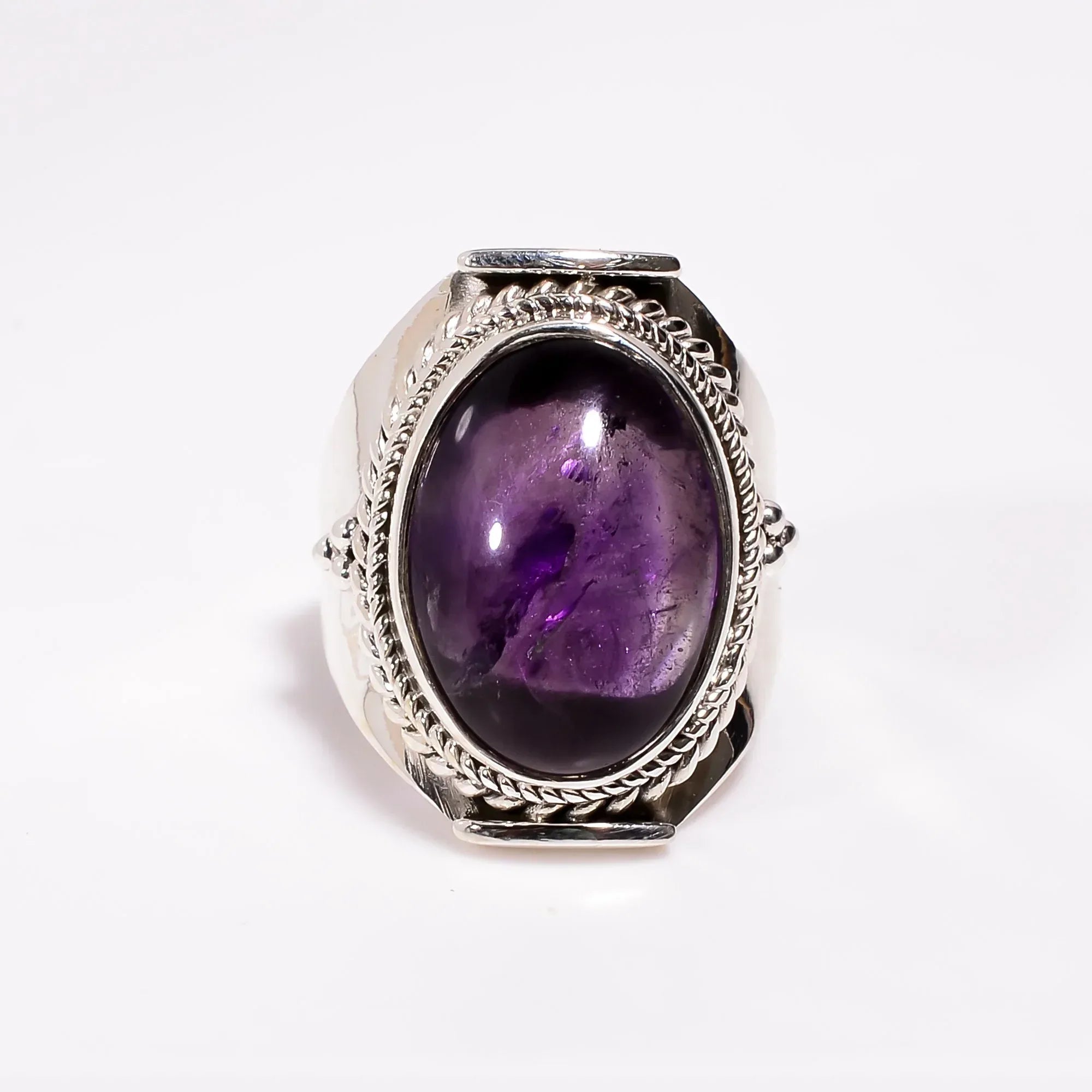Handmade Amethyst Gemstone Ring: 925 Sterling Silver Jewelry