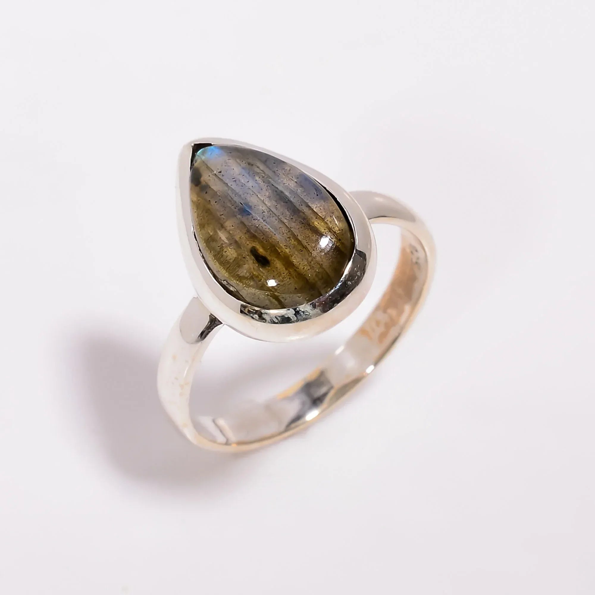925 Sterling Silver Pear Labradorite Ring: Blue Fire Gemstone