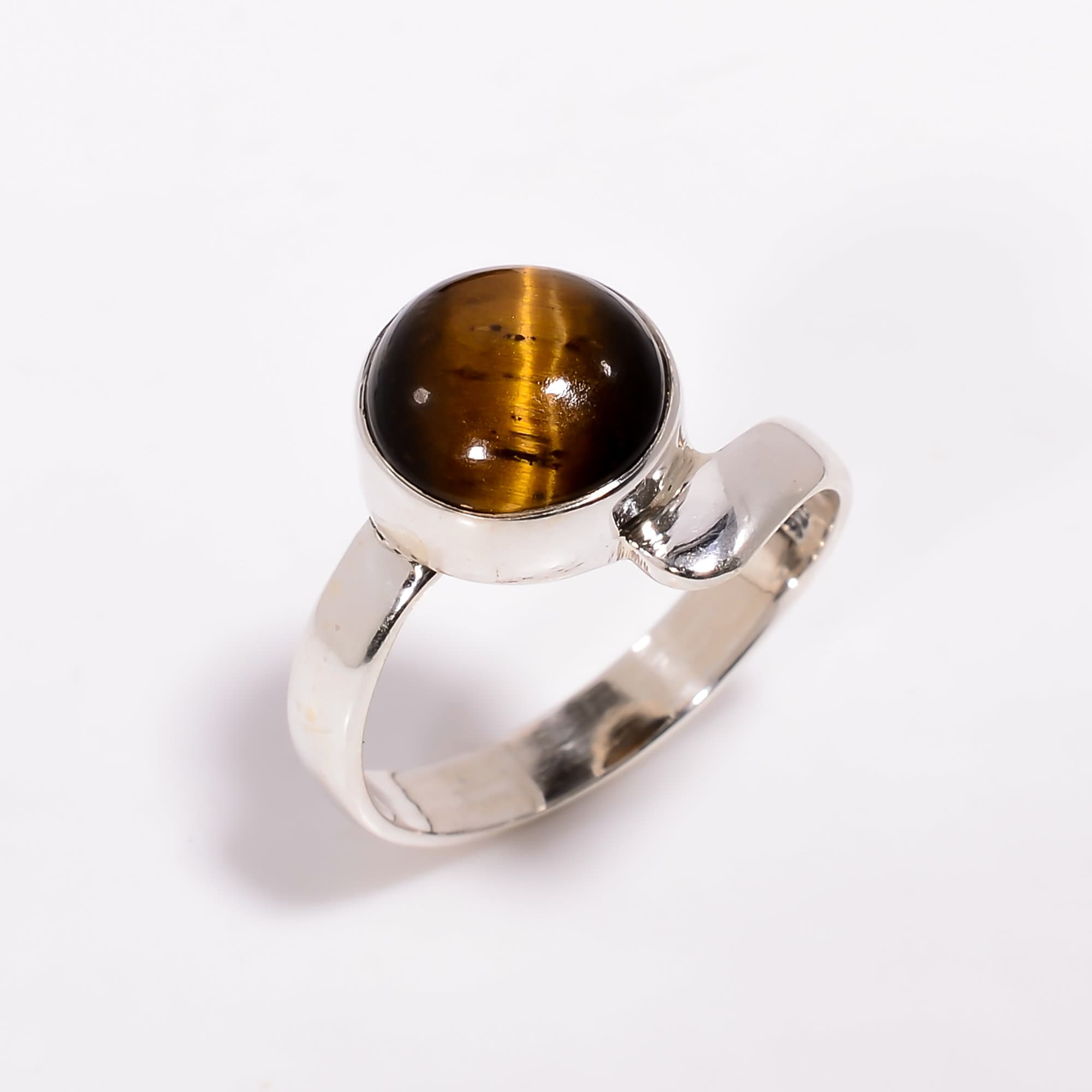 Tiger's Eye Gemstone Ring: 925 Sterling Silver, Round Cabochon