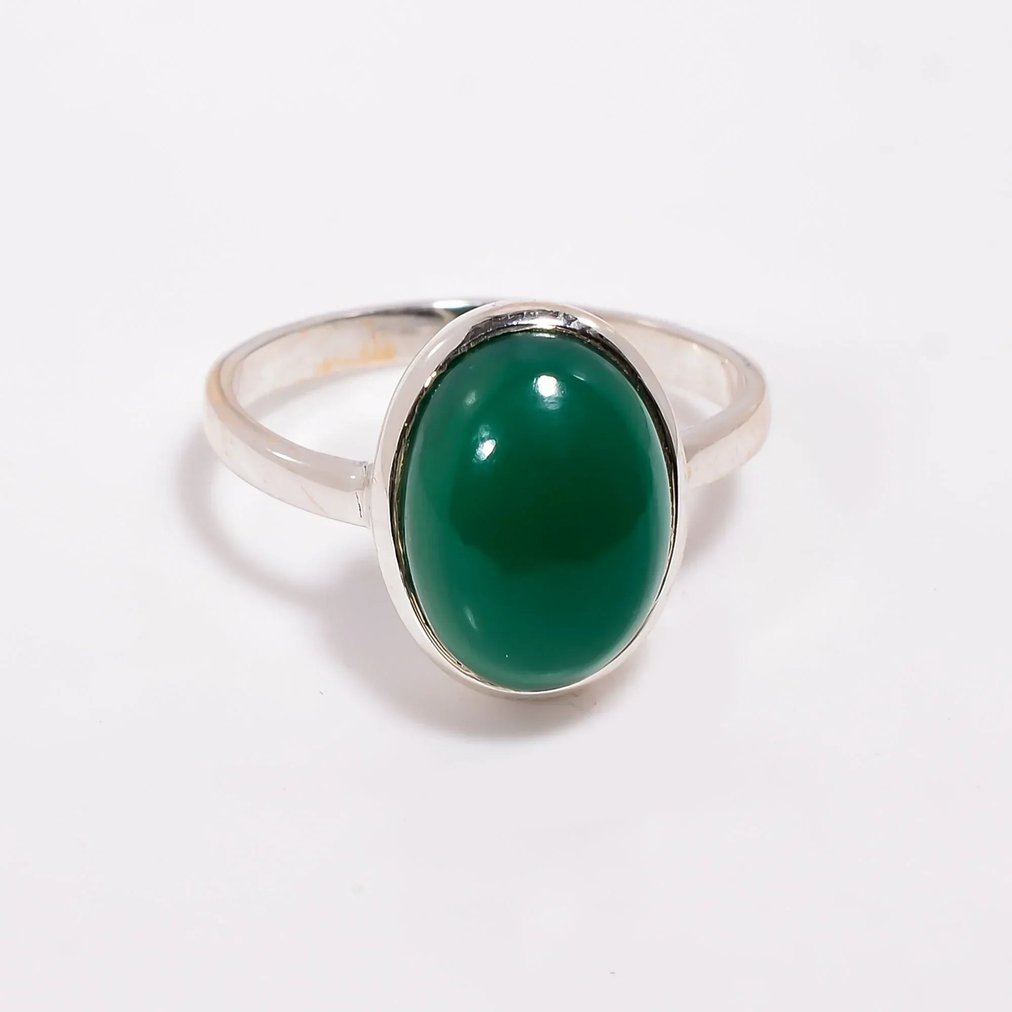 Green Onyx Ring: Oval Cabochon, 925 Sterling Silver