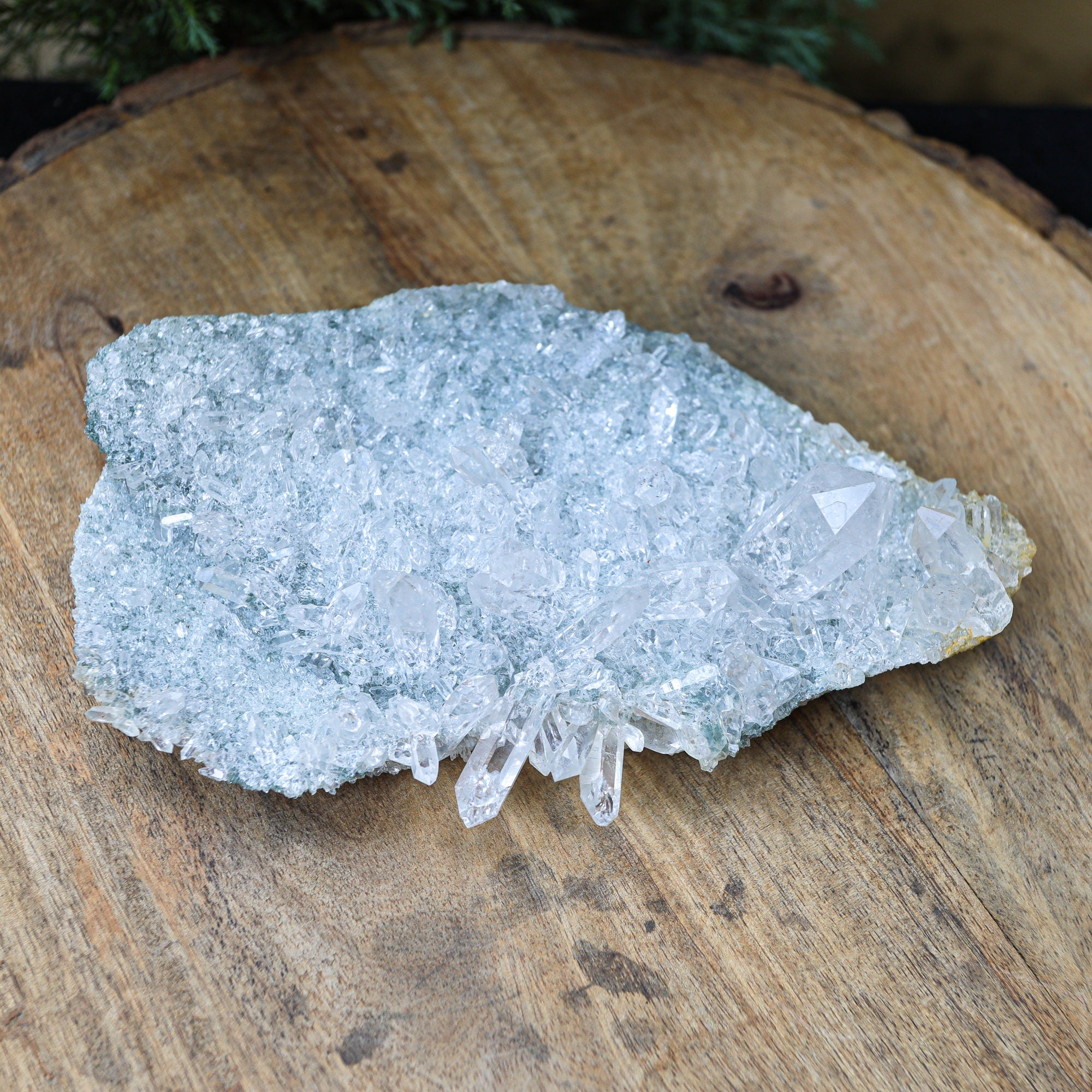 Green Chlorite Quartz Crystal Cluster: Healing Reiki Stone 560gm