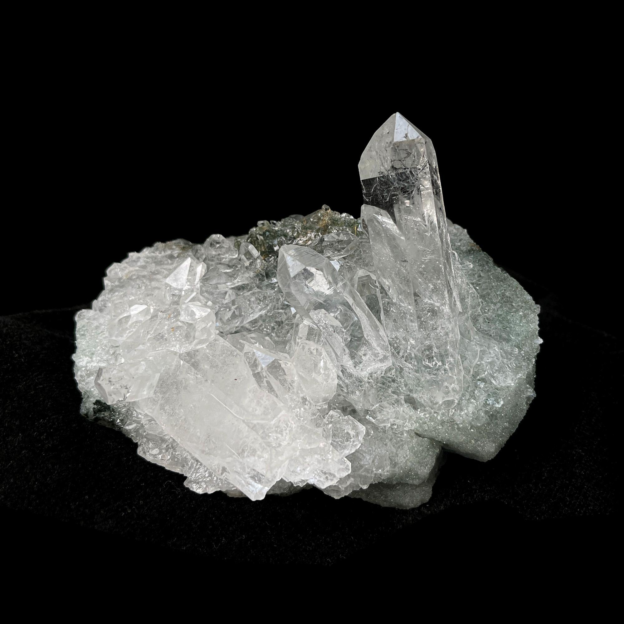 Natural Green Chlorite Quartz Crystal 440gm Himalayan Manihar Cluster Raw Pointed Specimen Rough Cluster