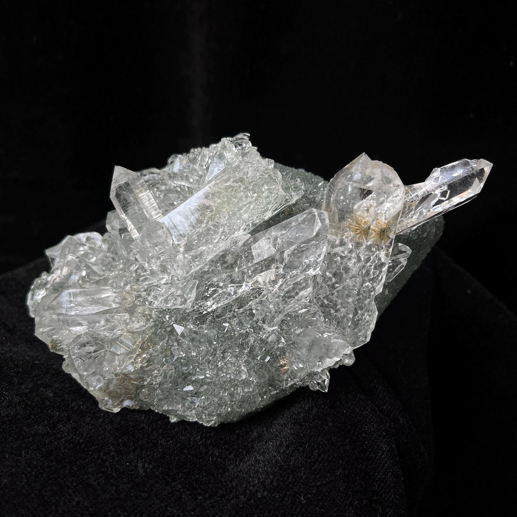 615gm Chlorite Quartz Crystal Cluster, Natural Rough Healing Stone, Chlorite Included Quartz, Raw Mineral Specimen for Home Decor