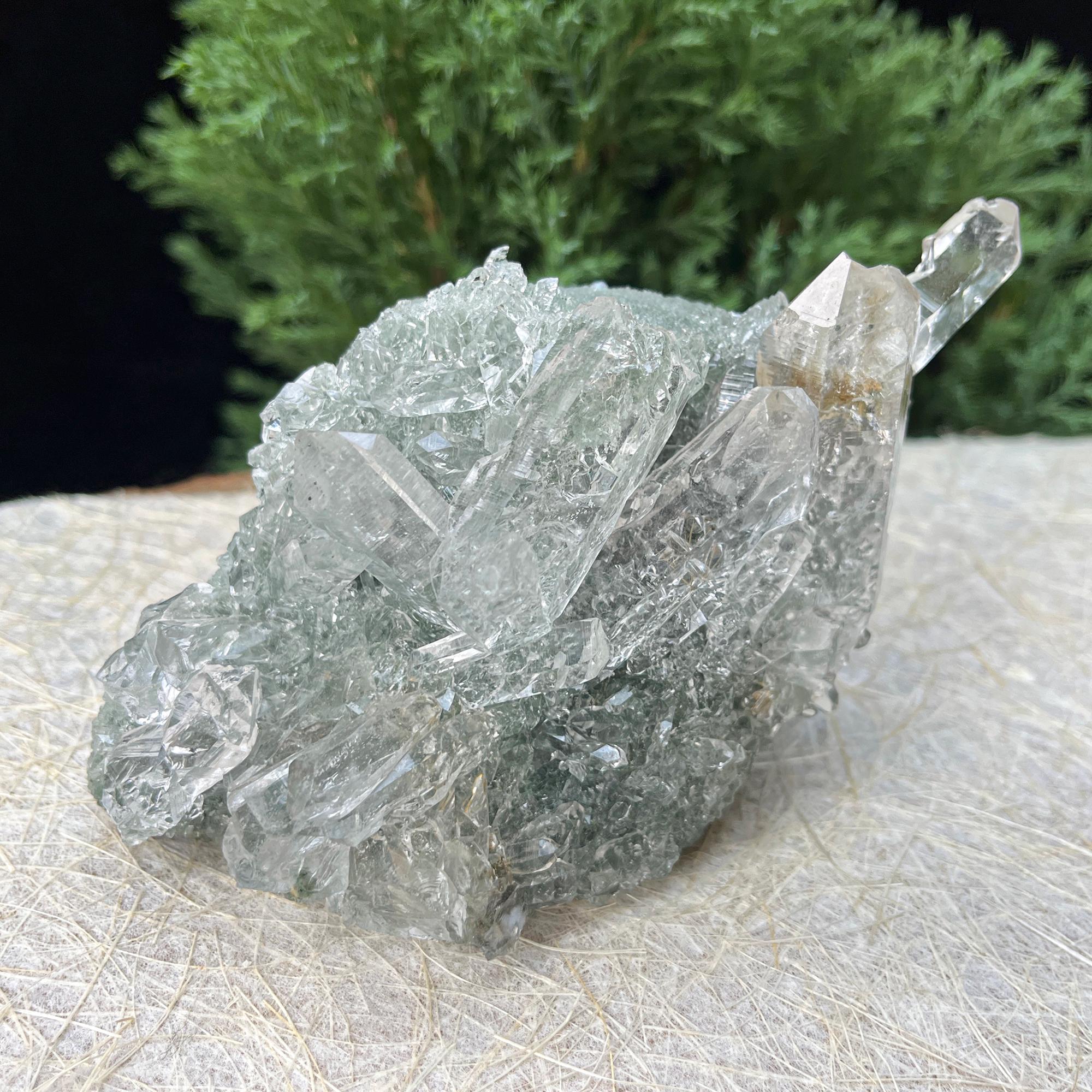 615gm Chlorite Quartz Crystal Cluster, Natural Rough Healing Stone, Chlorite Included Quartz, Raw Mineral Specimen for Home Decor