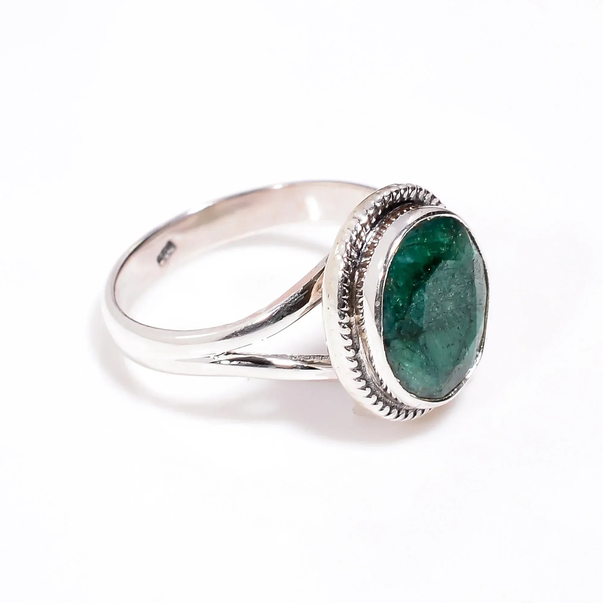 925 Silver Ring: Handmade Green Corundum Emerald Gemstone