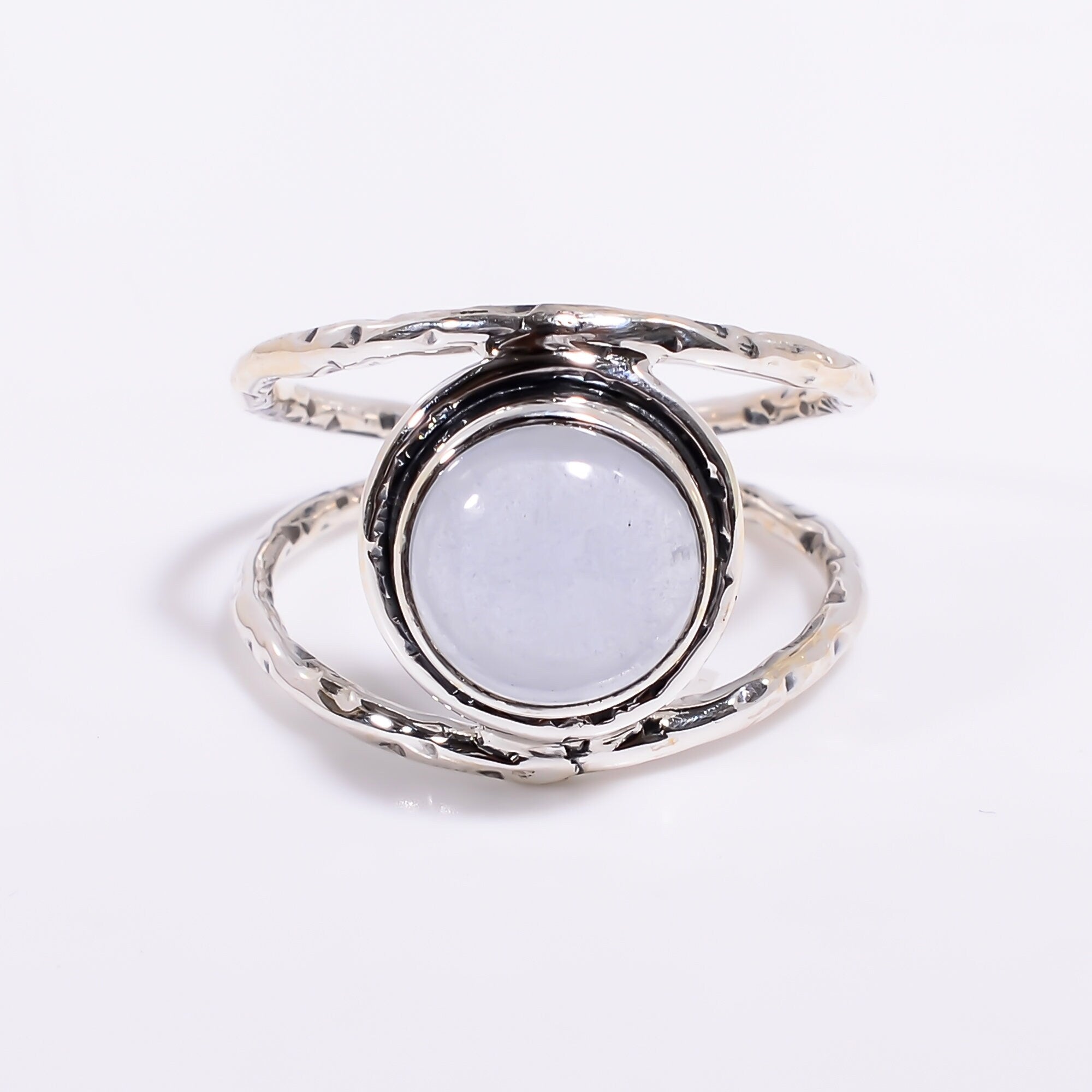 Natural Blue Chalcedony Ring: Round Sterling Silver Gemstone
