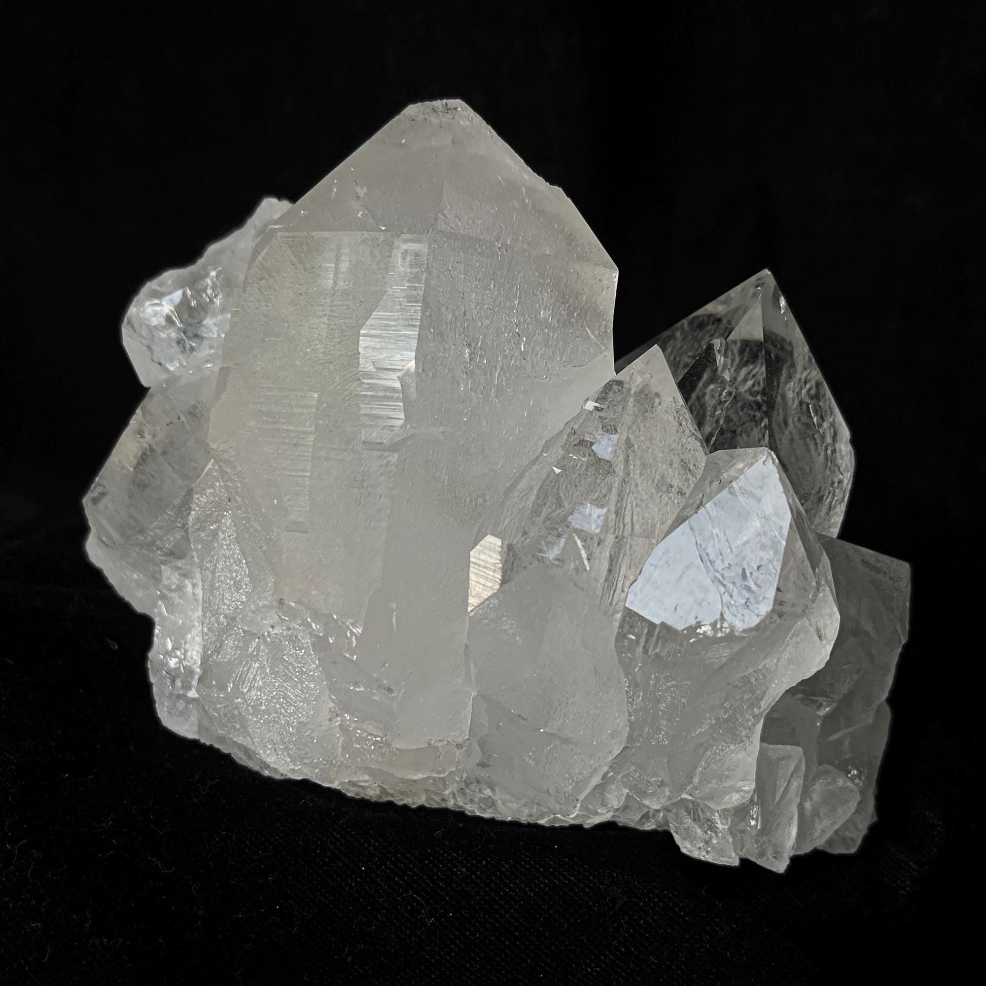 Himalayan Green Chlorite Quartz Point: Natural Crystal Cluster, Home Decor 970gm