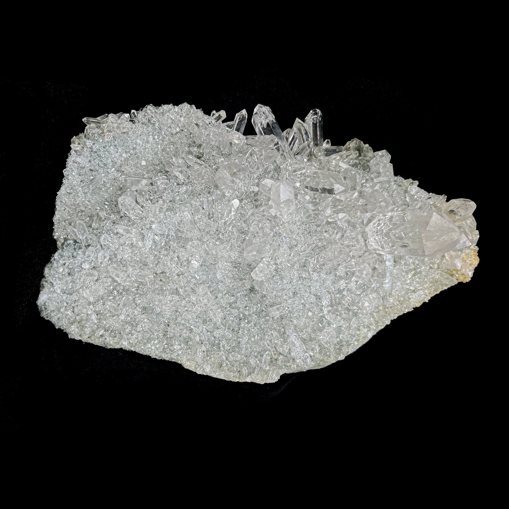 Green Chlorite Quartz Crystal Cluster: Healing Reiki Stone 560gm