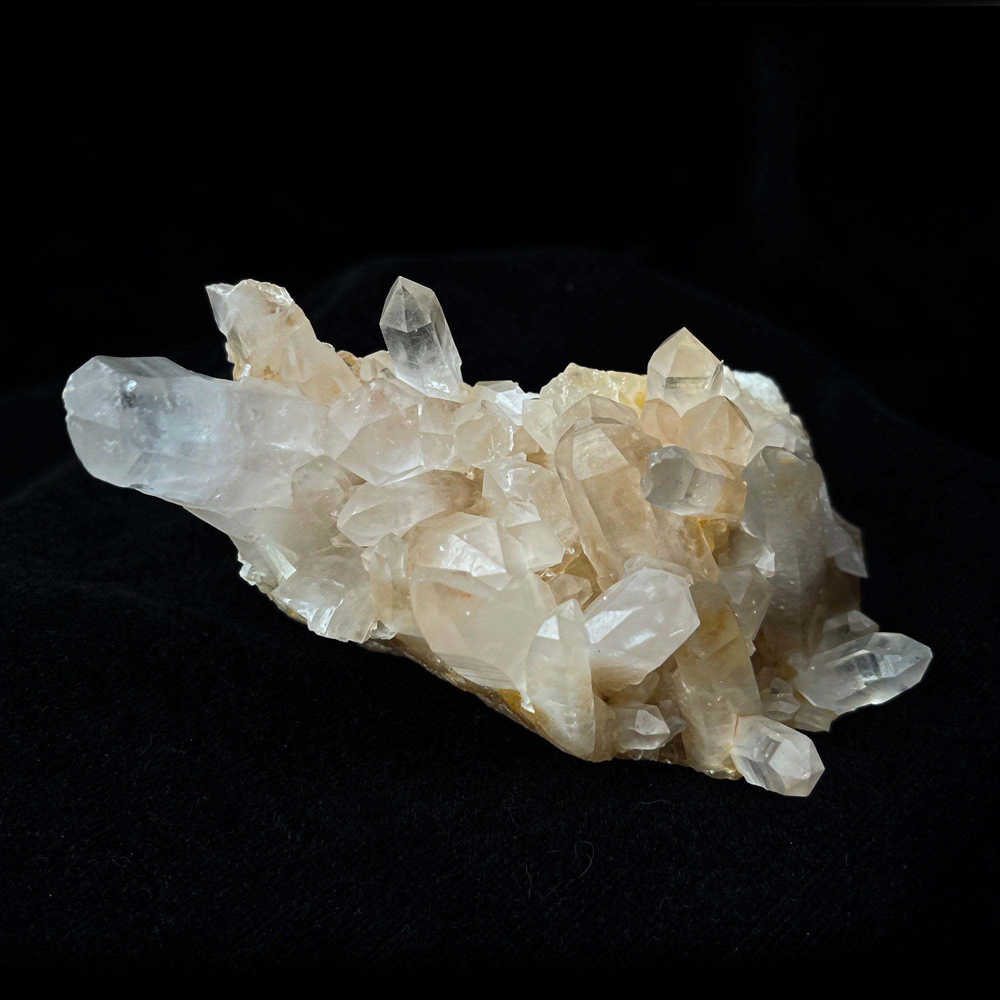 Natural Yellow Quartz Crystal: Himalayan Reiki Healing Rough Stone 280gm