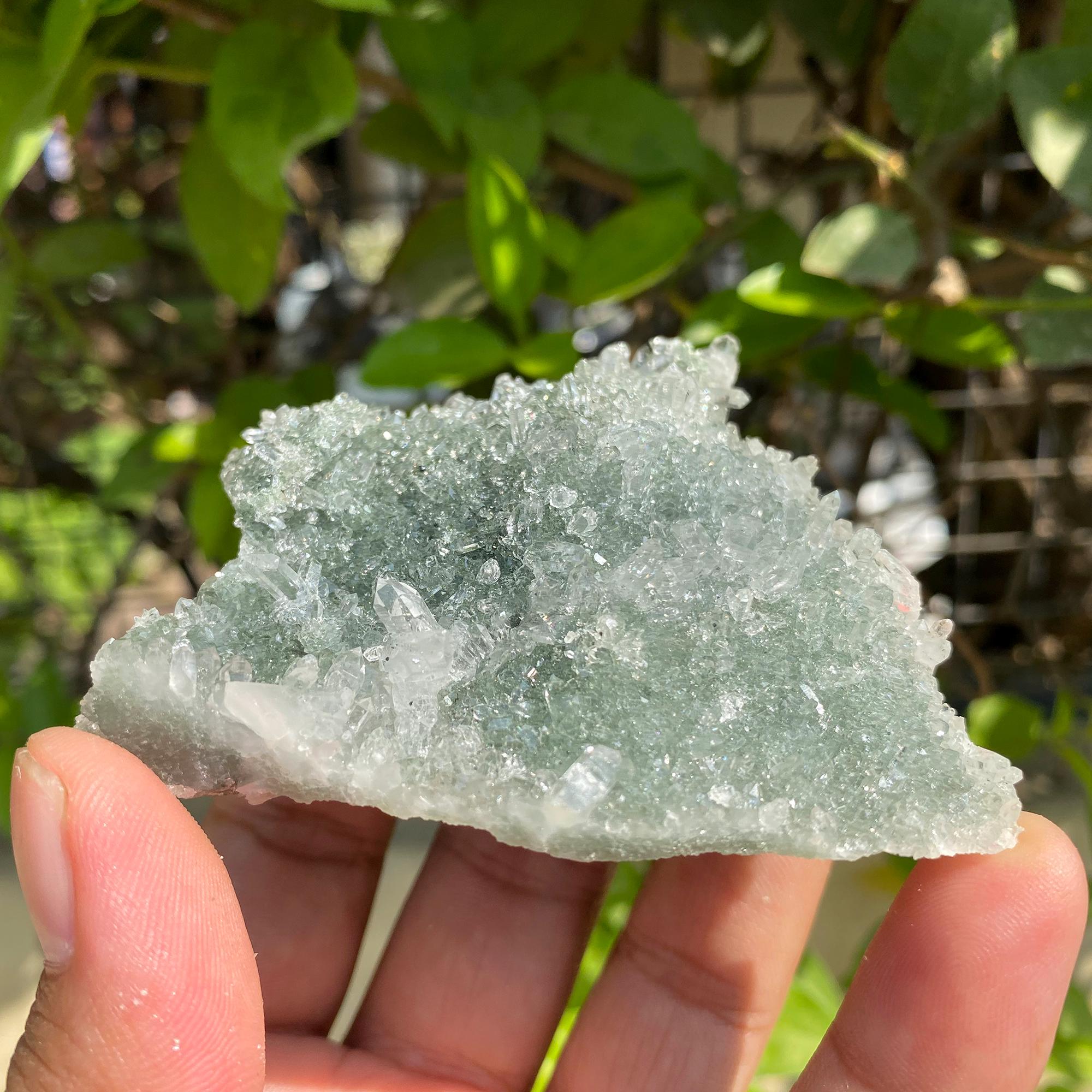 Green Chlorite Quartz Crystal Cluster: Healing Stone for Meditation 115gm