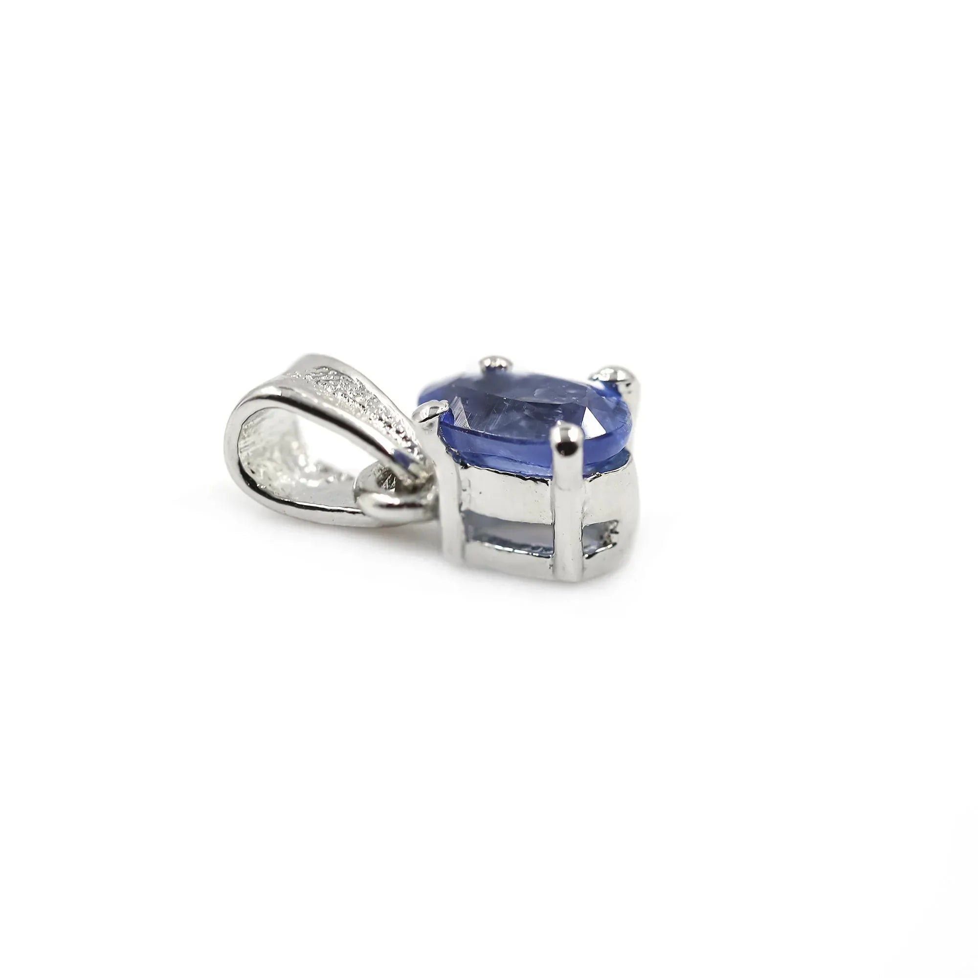 Indigo Kyanite 925 Silver Pendant Necklace: Oval Faceted Gemstone