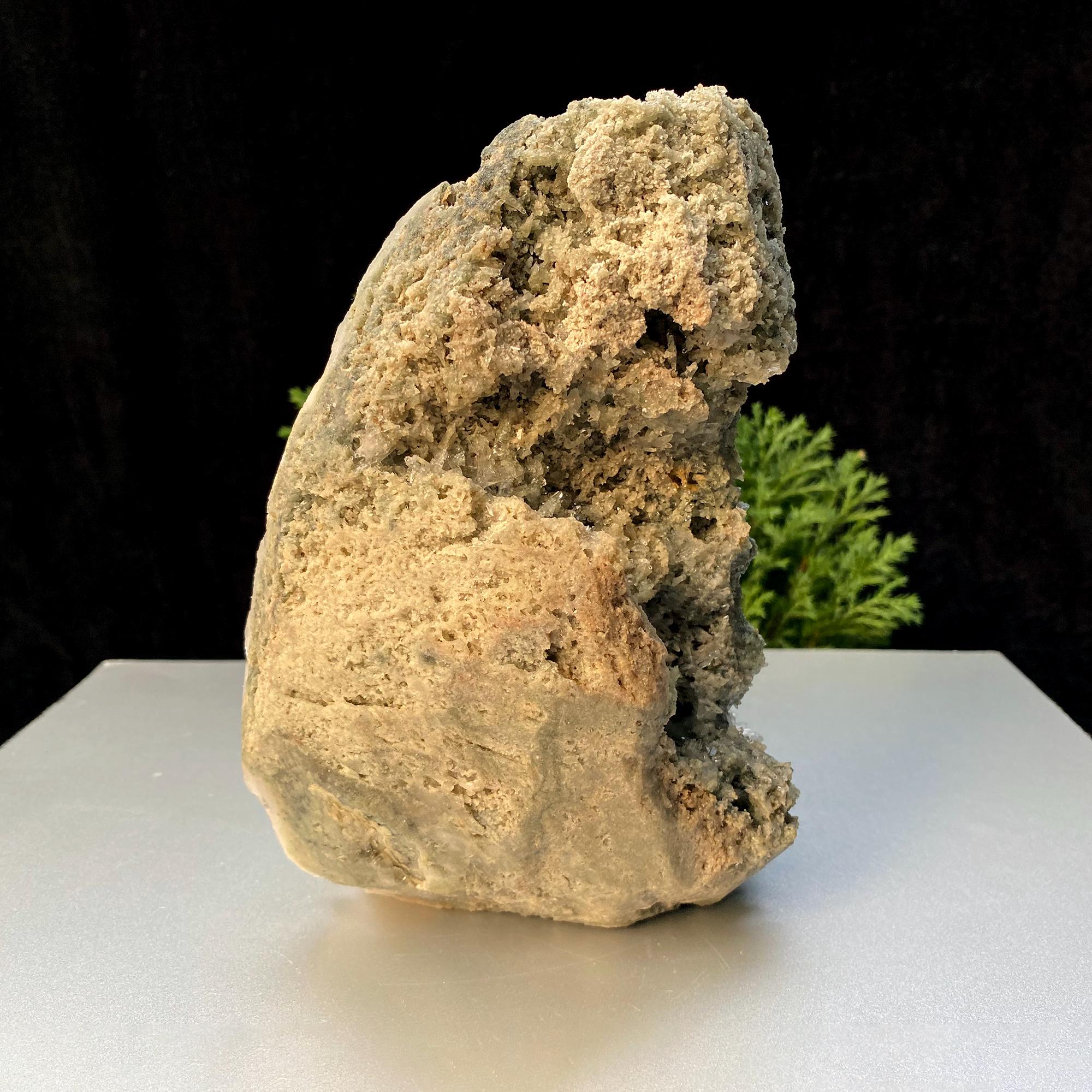 Himalayan Green Phantom Quartz Crystal Tower : Raw Meditation & Healing Stone