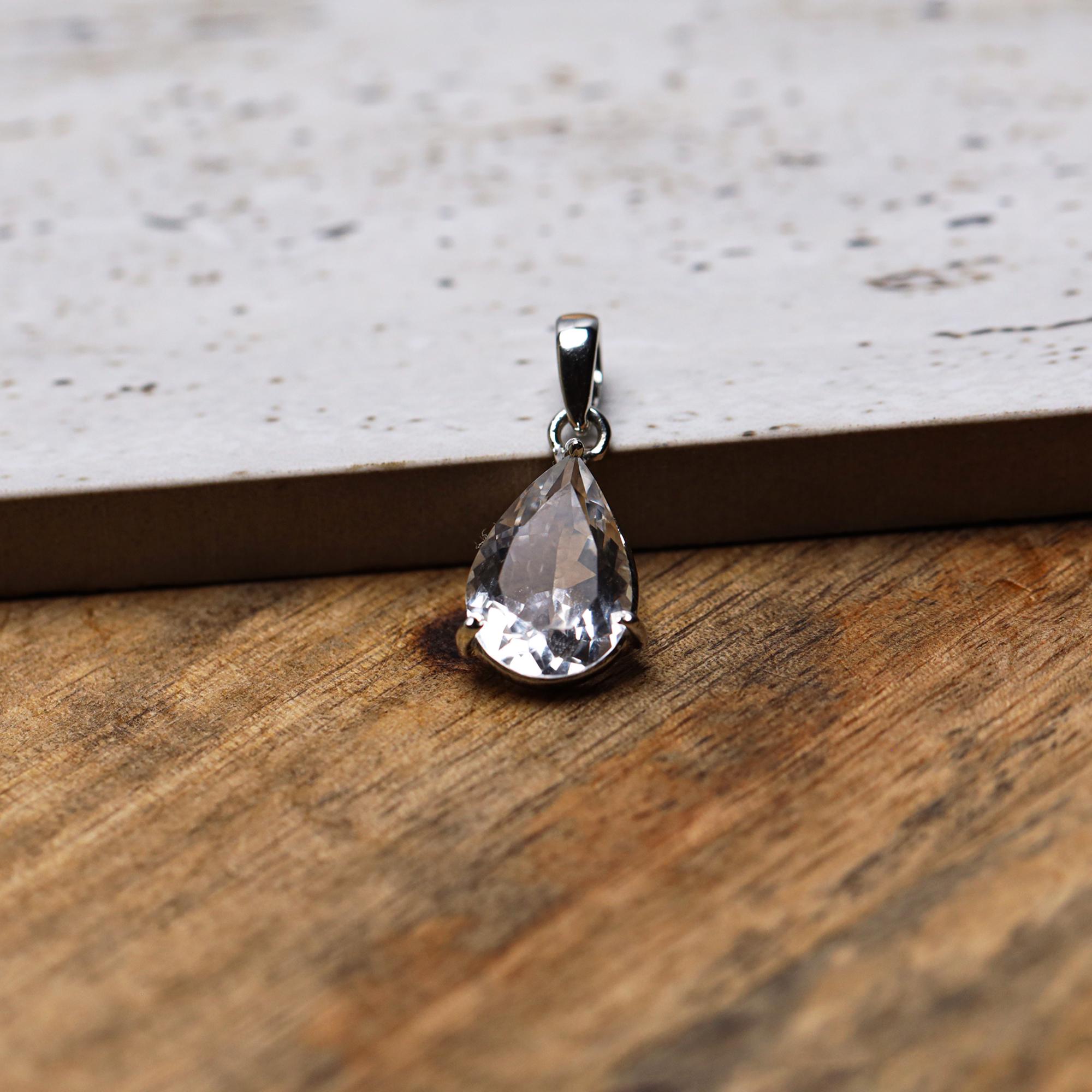 Handmade 925 Sterling Silver Petalite Pendant: Vintage Women's Jewelry