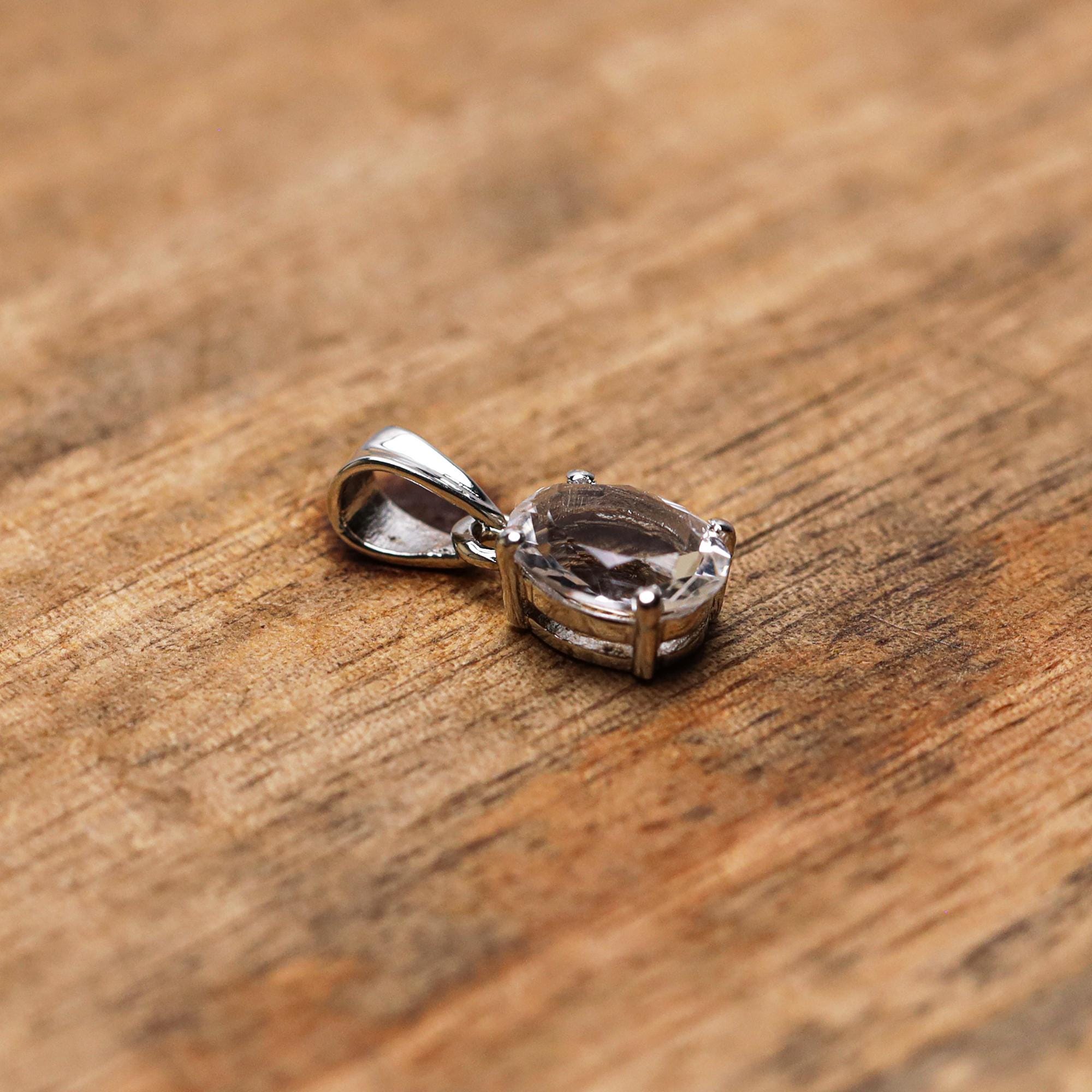 AAA Petalite 925 Sterling Silver Pendant - 7x9mm Oval Gemstone