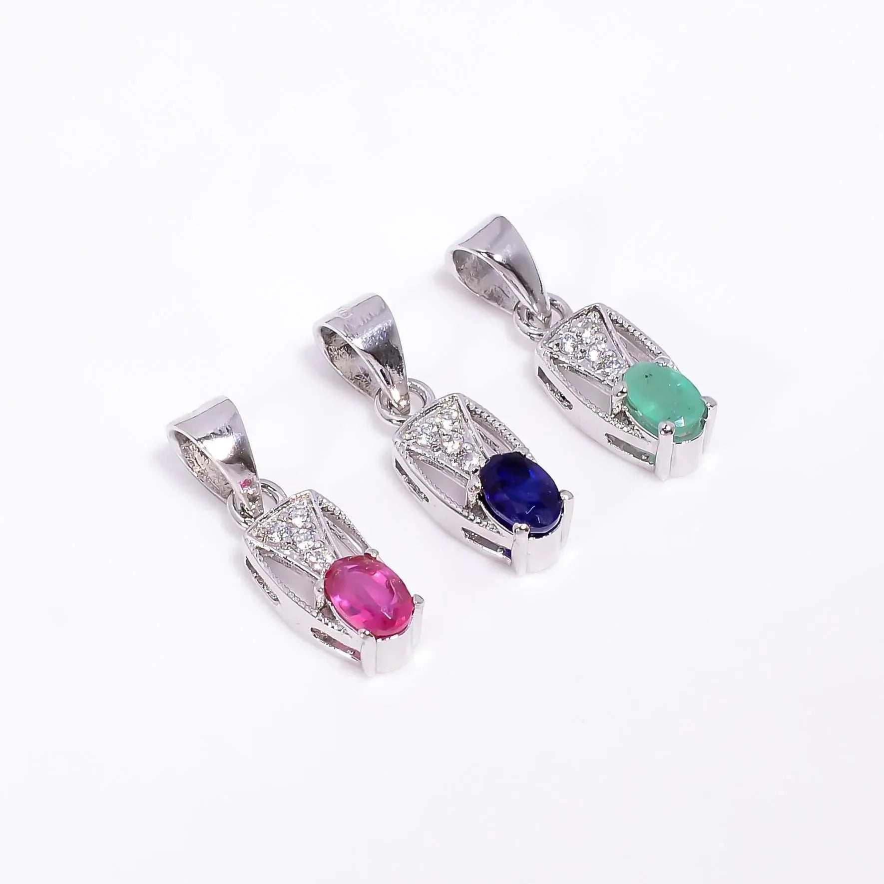 Handmade Ruby 925 Silver Pendant: Oval Gemstone Necklace