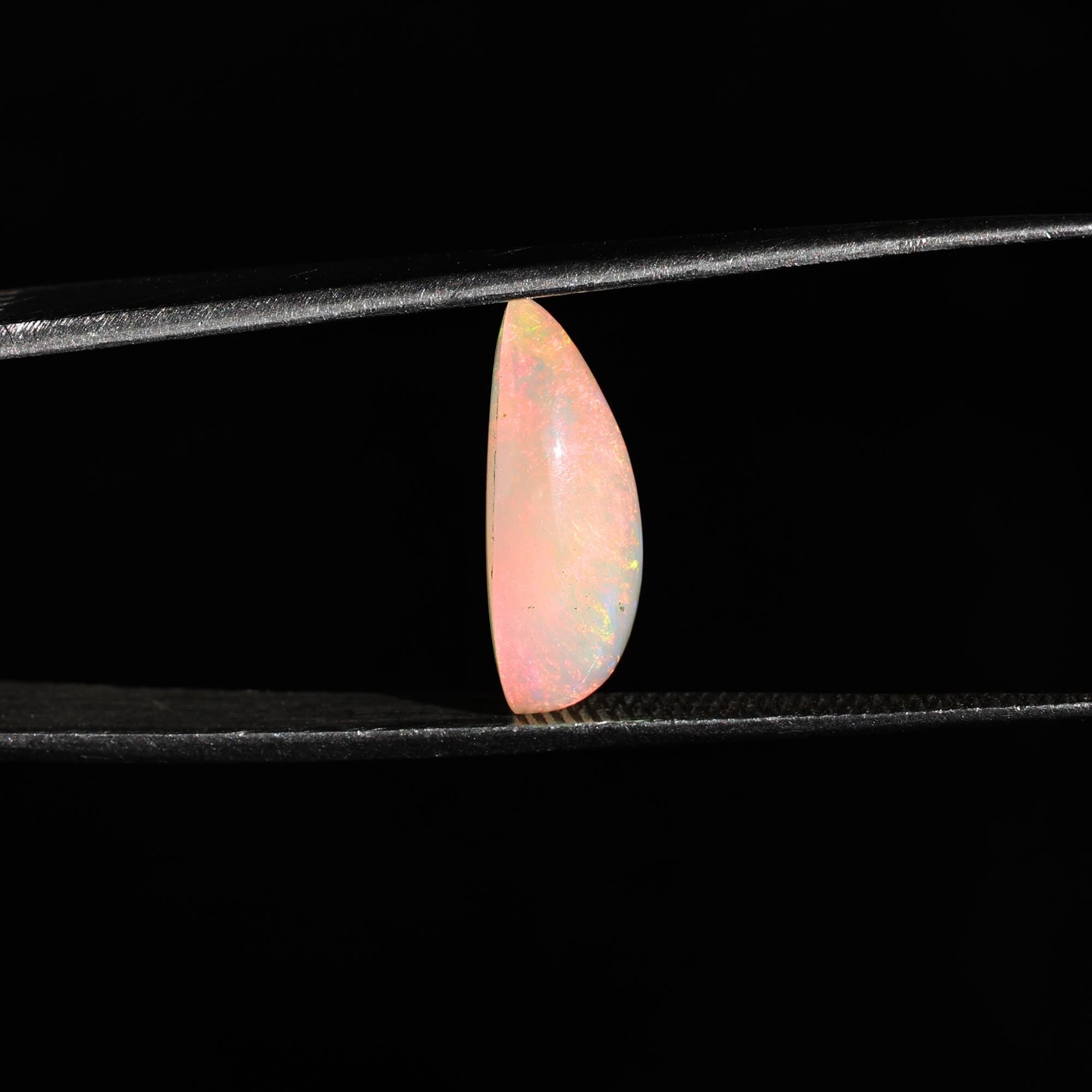 3 Carat White Ethiopian Opal Cabochon: Pear Gemstone for Jewelry