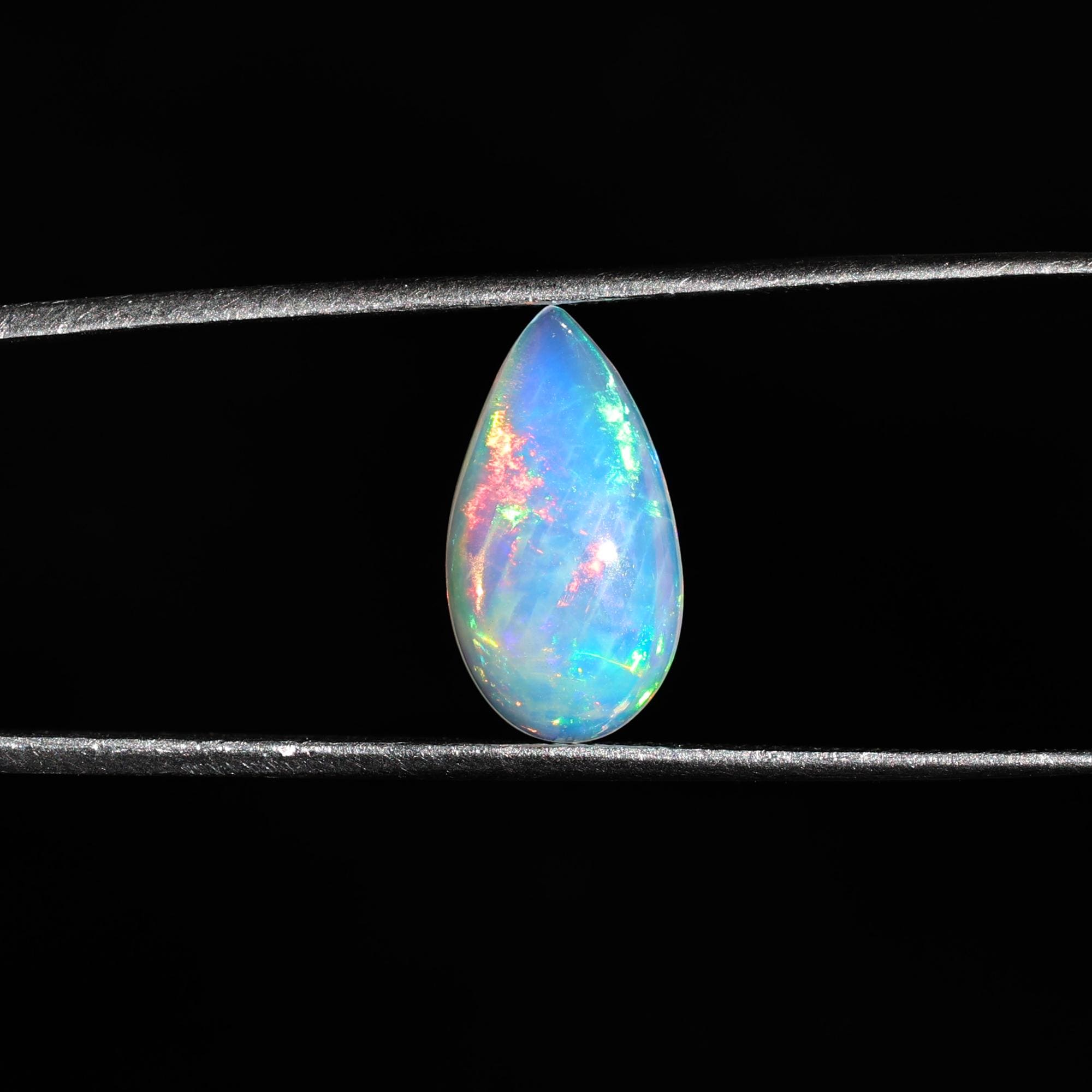 Natural Ethiopian Opal Gemstone  2 Carat White Fire Opal Cabochon for Jewelry Making